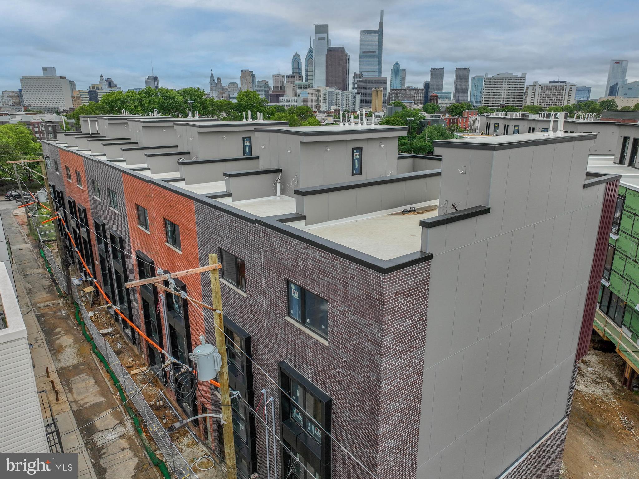 FAIRMOUNT - Residential