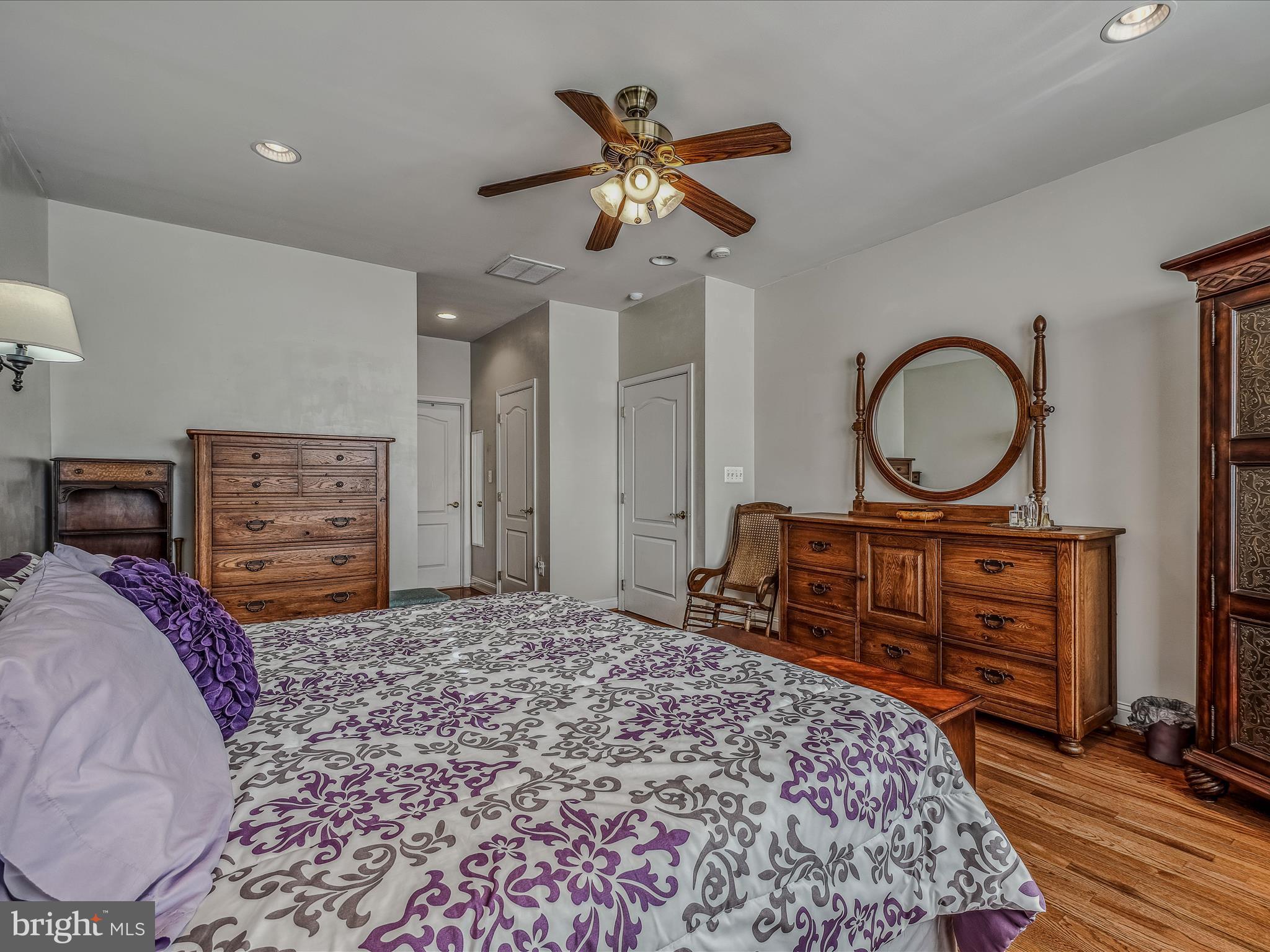 HAMMONDS MILL - Residential