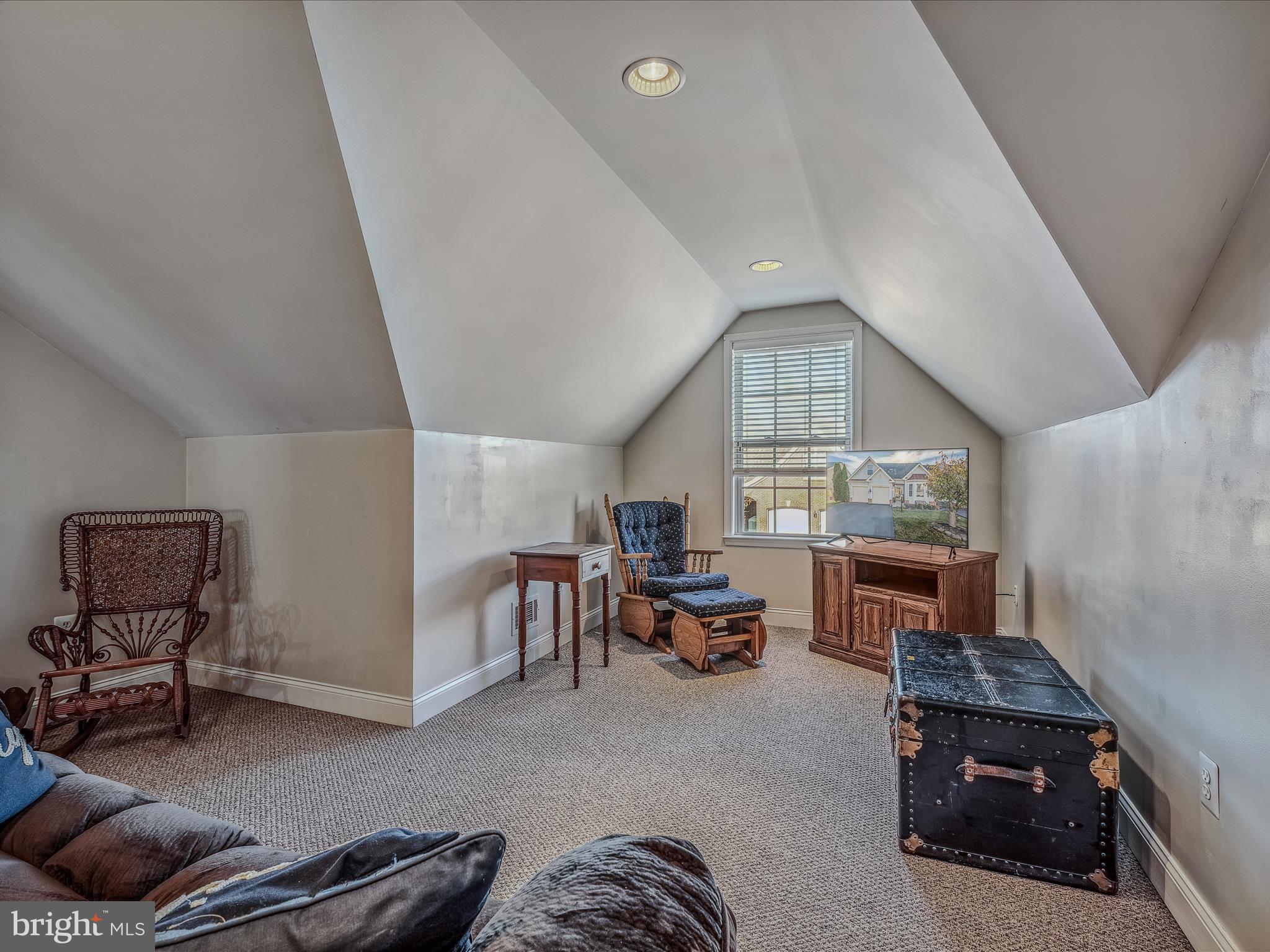 HAMMONDS MILL - Residential