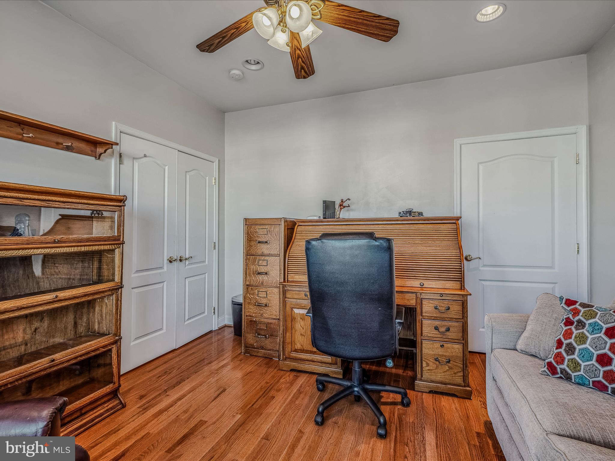 HAMMONDS MILL - Residential