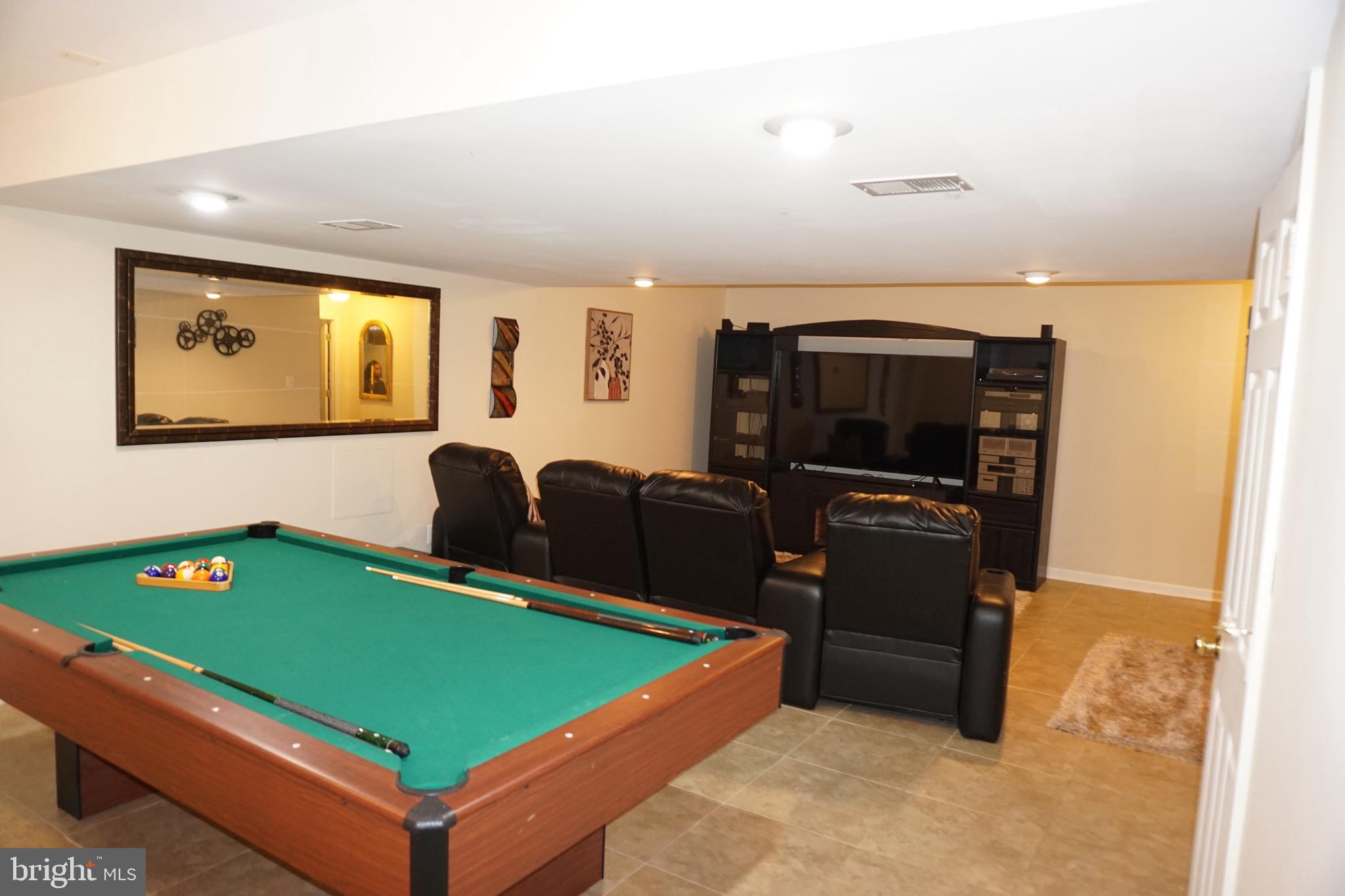 WINDING CREEK ESTATES - Residential