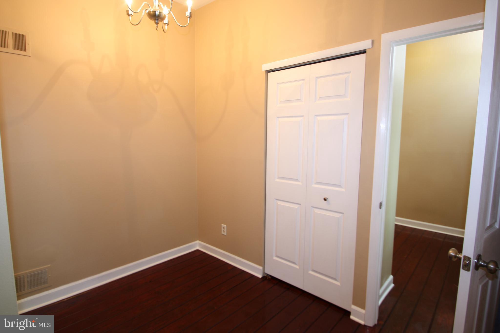 WASHINGTON SQ WEST - Residential