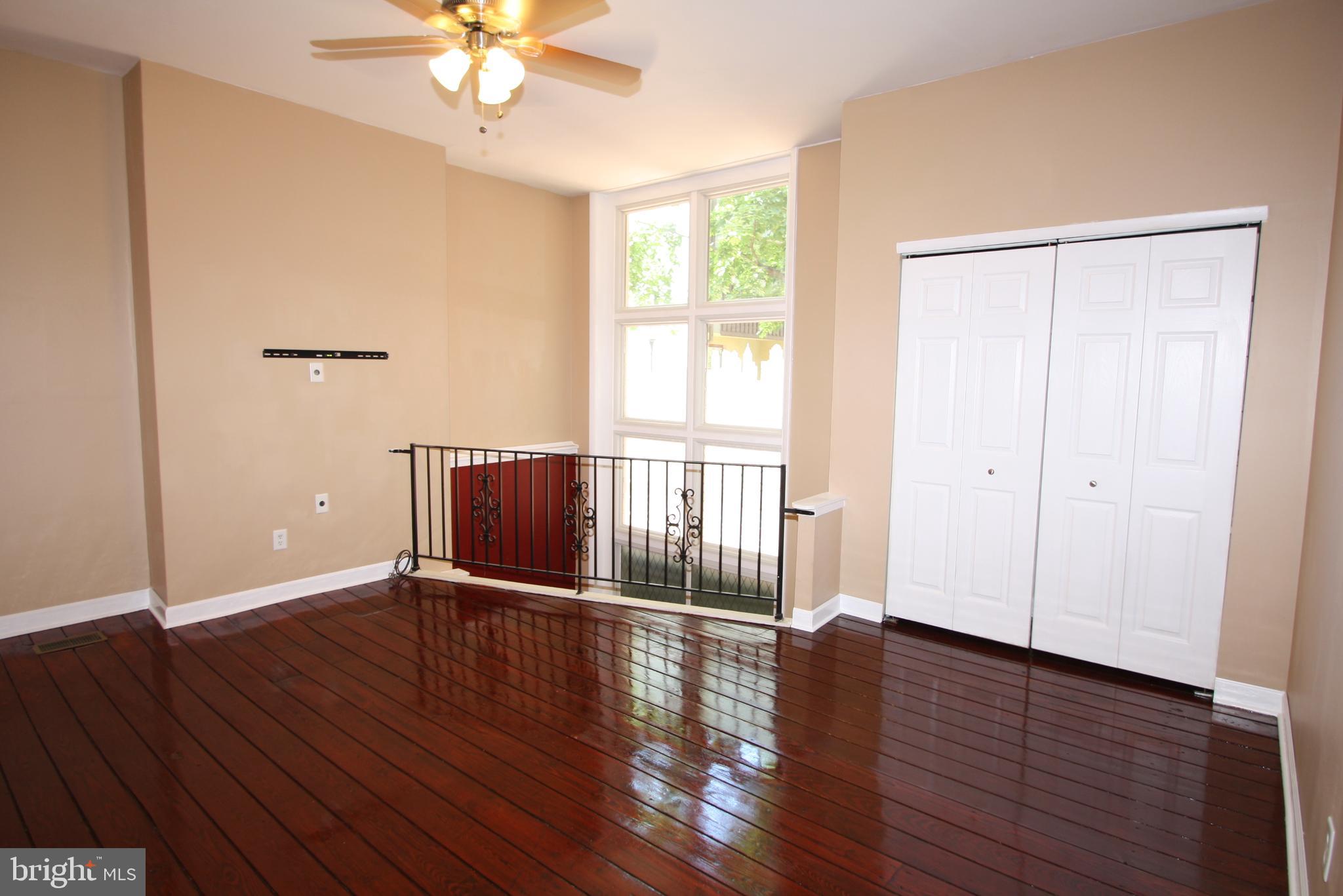 WASHINGTON SQ WEST - Residential