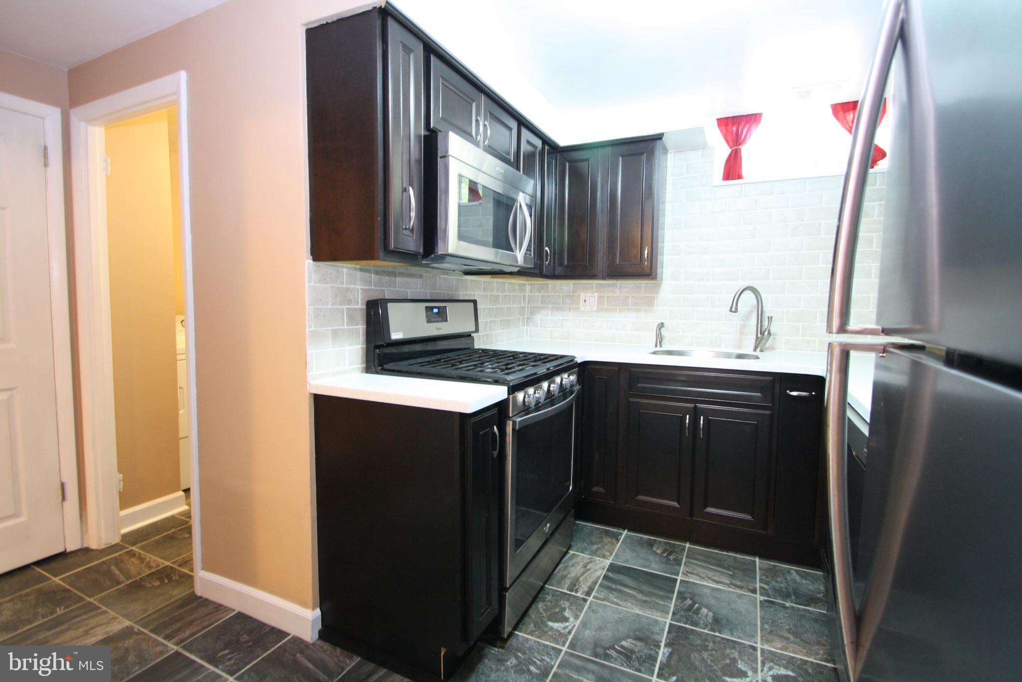 WASHINGTON SQ WEST - Residential