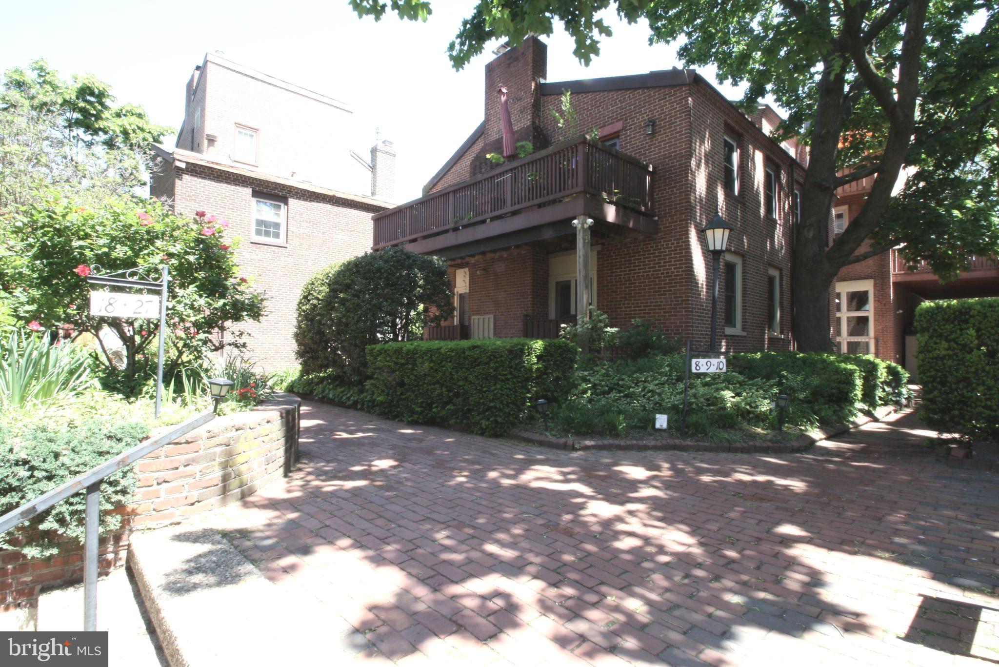 WASHINGTON SQ WEST - Residential