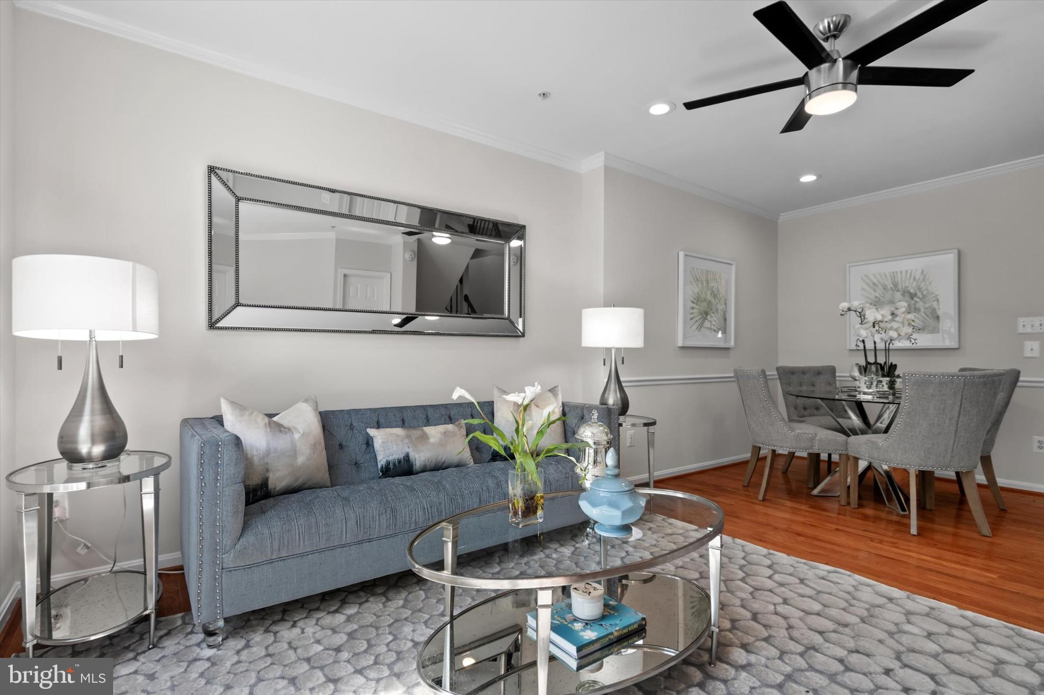 SOUTH RIDING - Residential