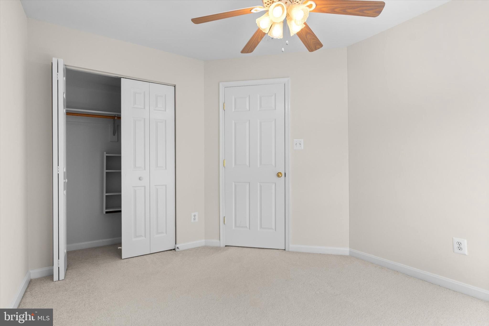 SOUTH RIDING - Residential