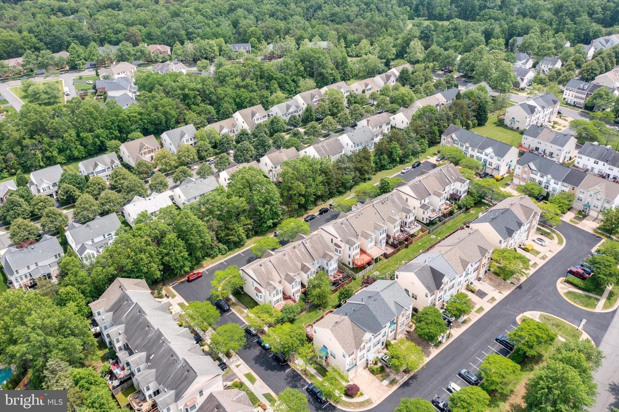 SOUTH RIDING - Residential