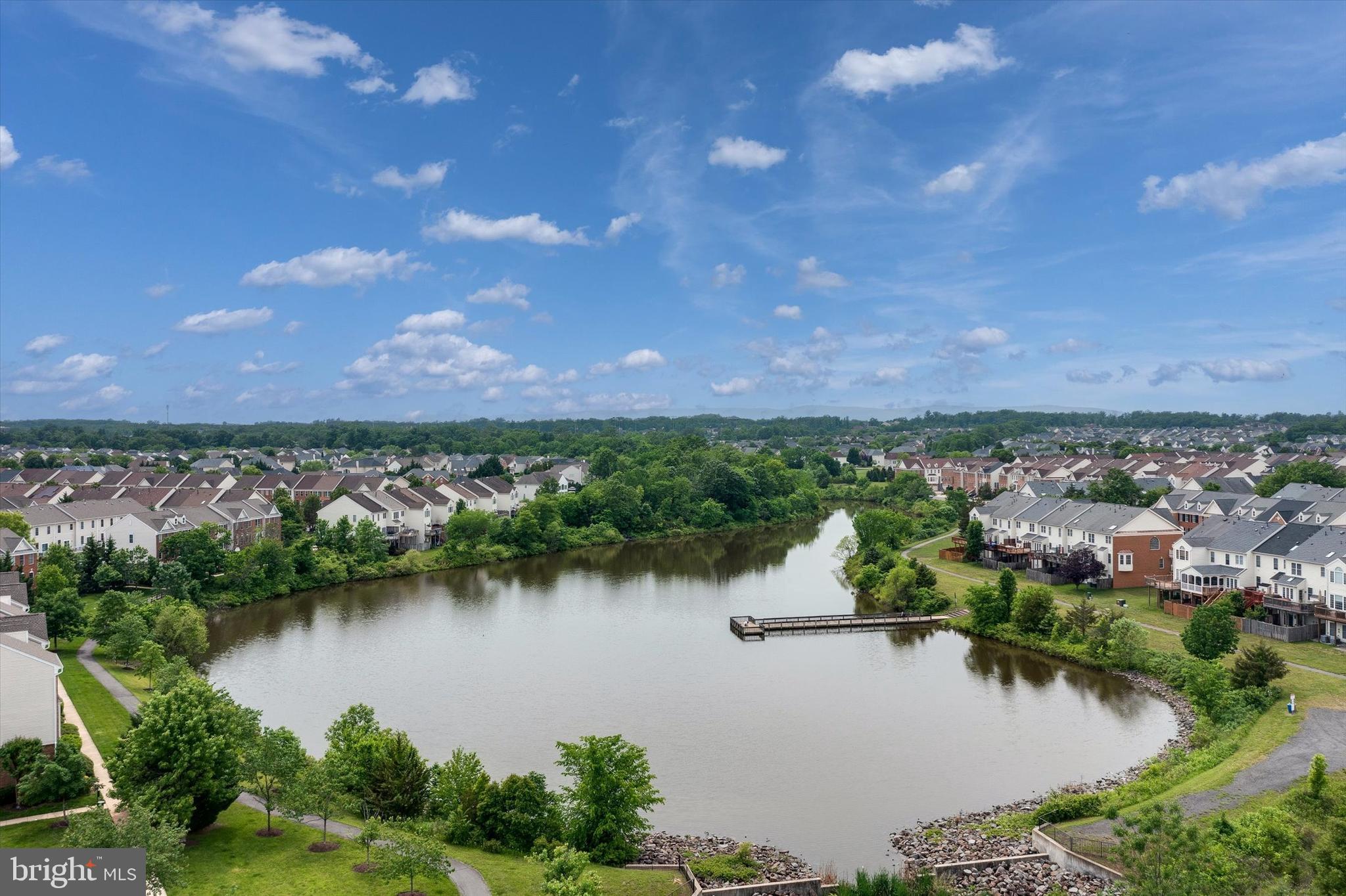 SOUTH RIDING - Residential