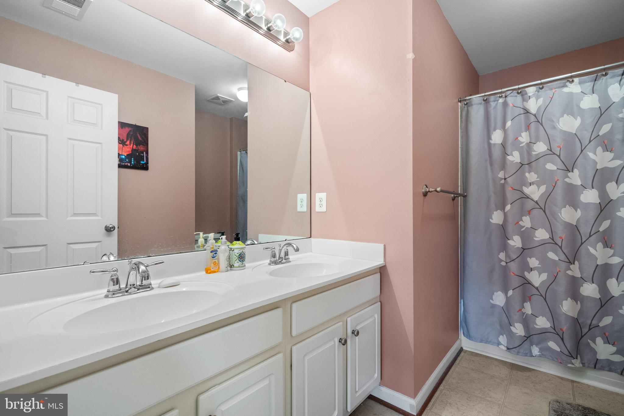 BROOKSIDE - Residential