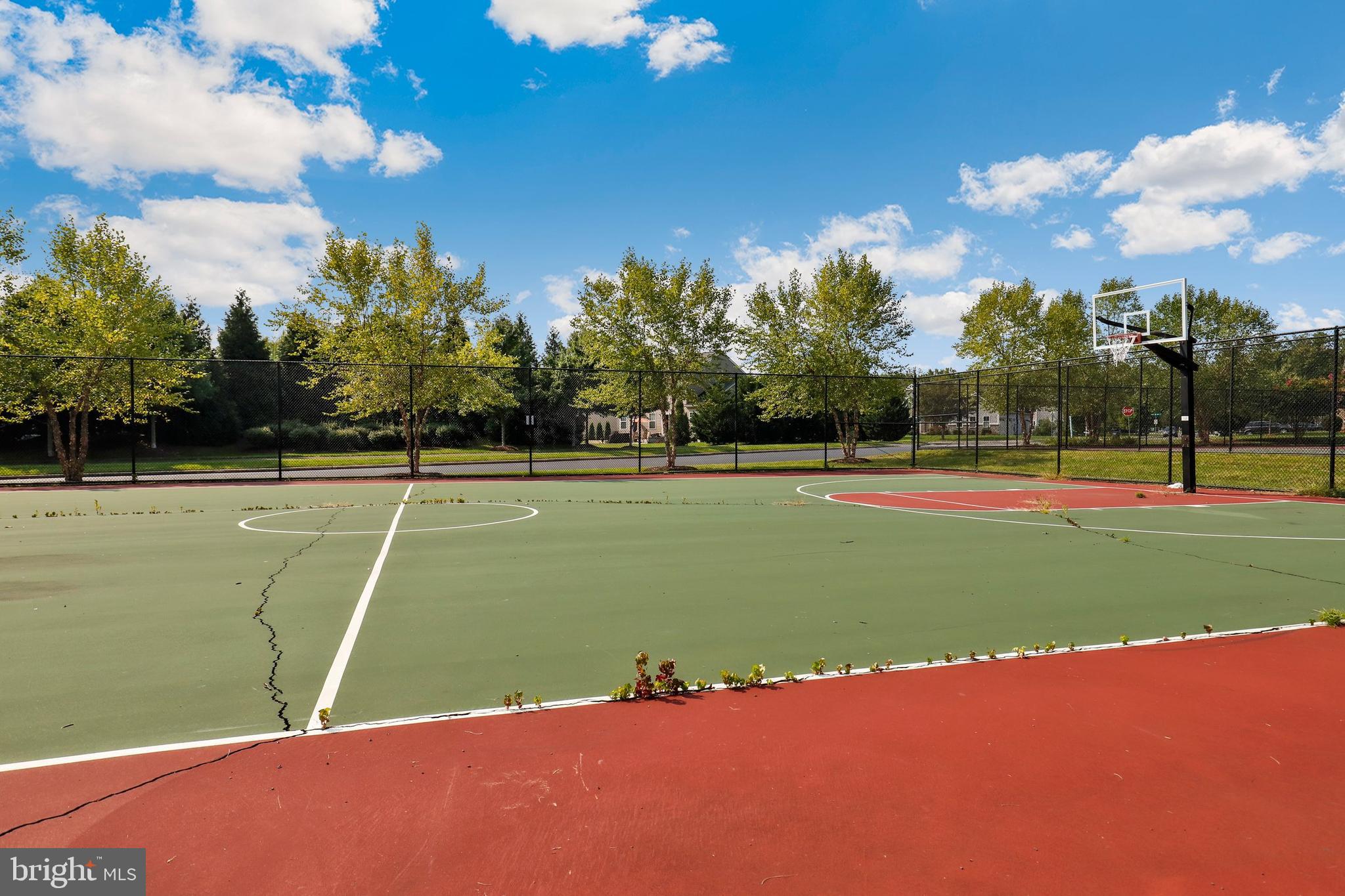 BROOKSIDE - Residential