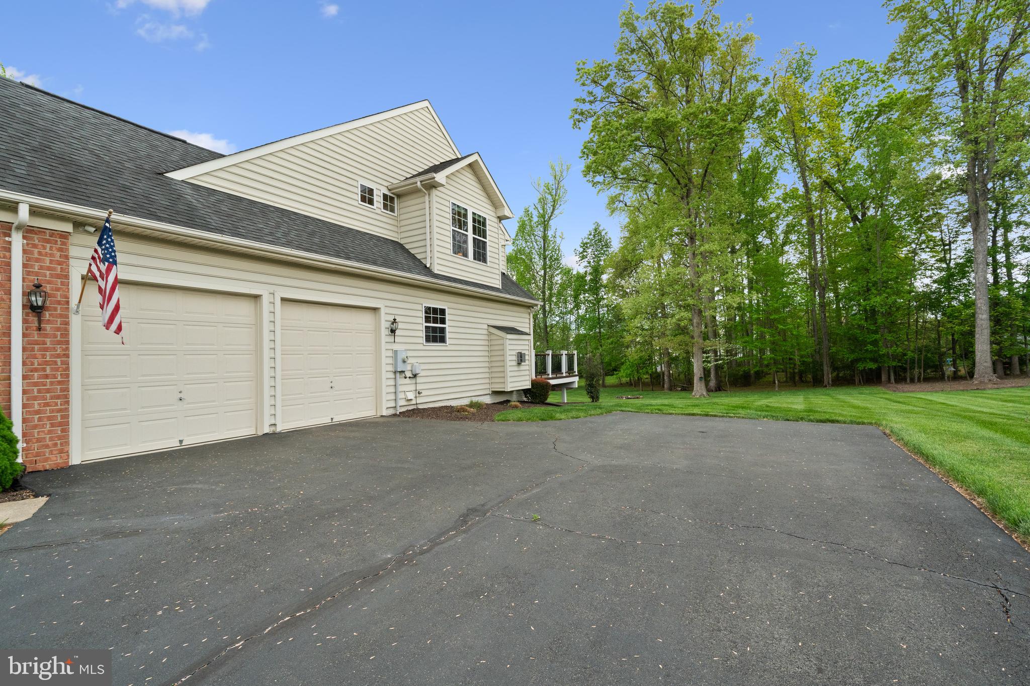 BROOKSIDE - Residential