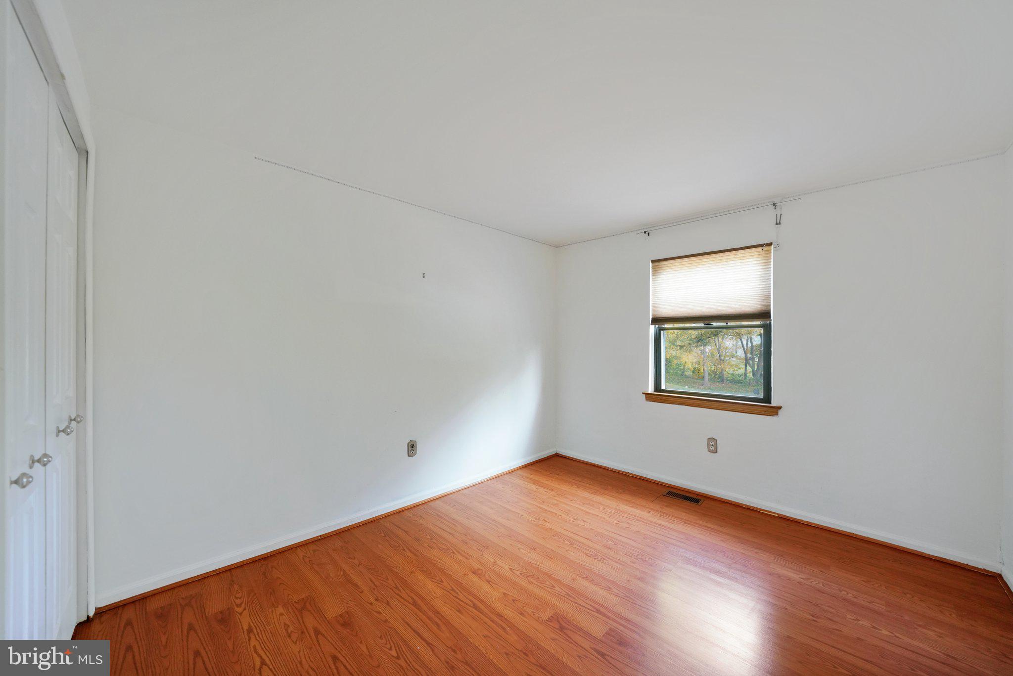 ORCHARD COURTS - Residential