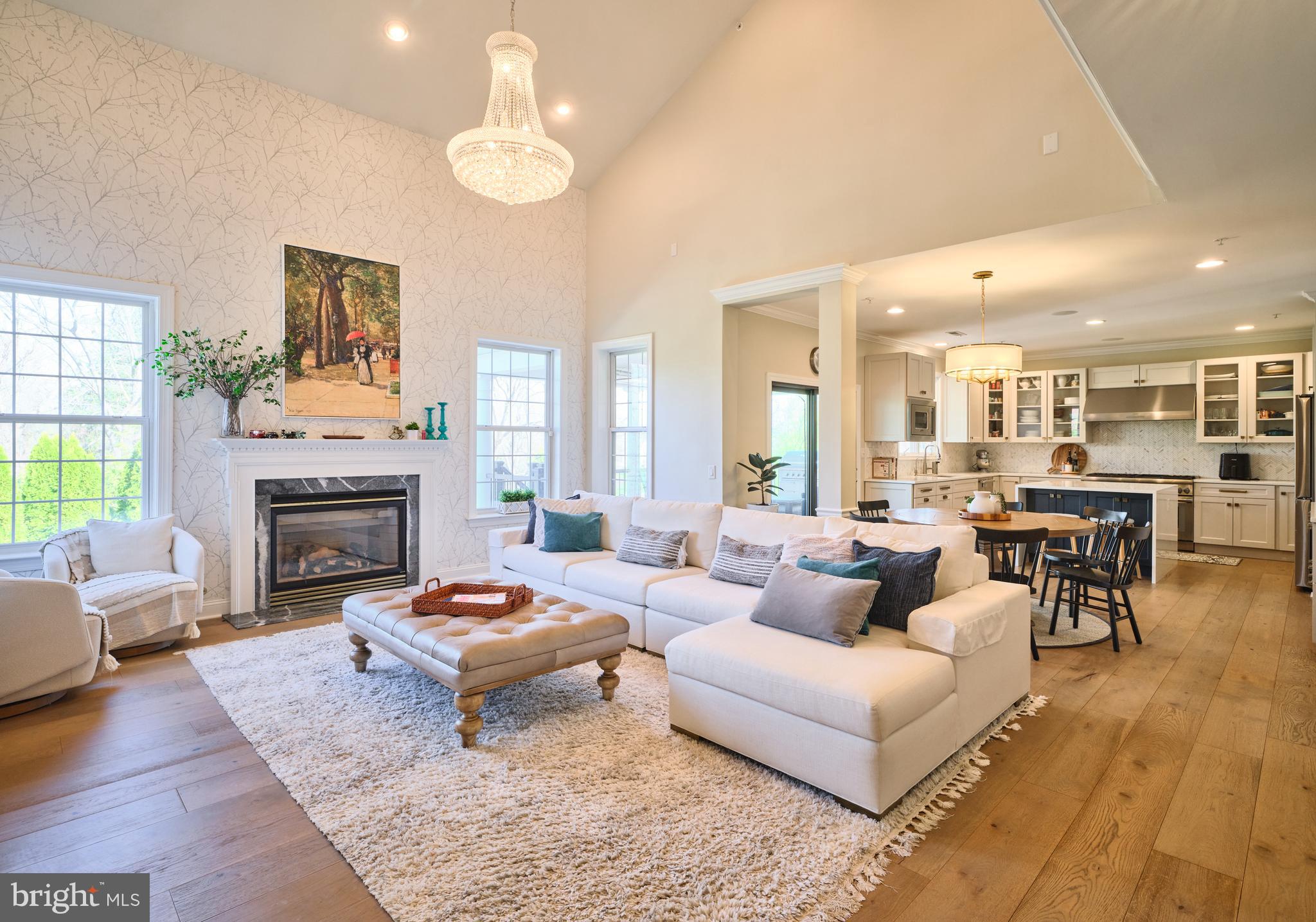 DEVONSHIRE ESTATES - Residential