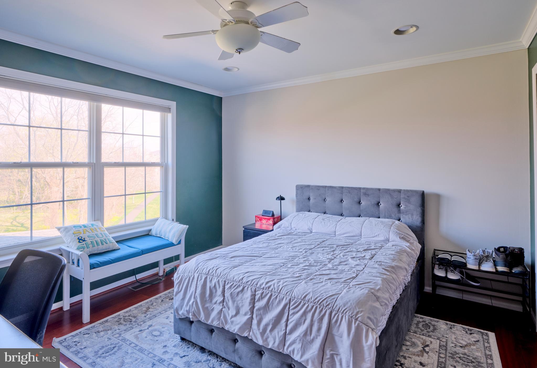 DEVONSHIRE ESTATES - Residential