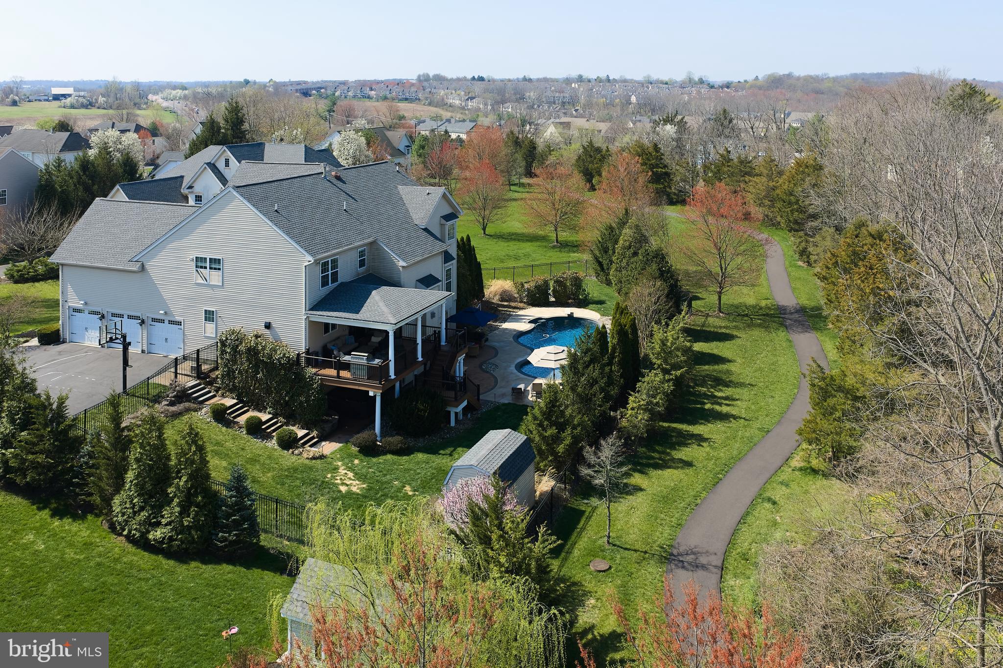 DEVONSHIRE ESTATES - Residential