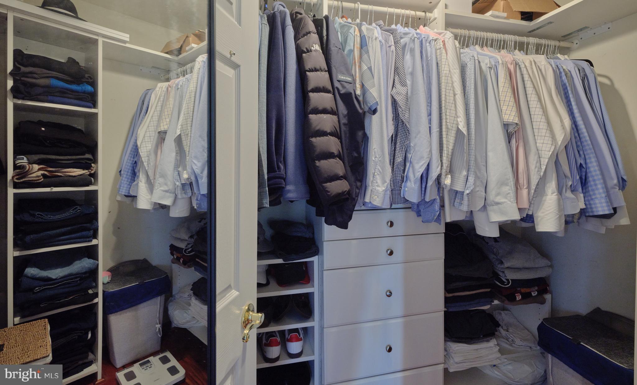 DEVONSHIRE ESTATES - Residential