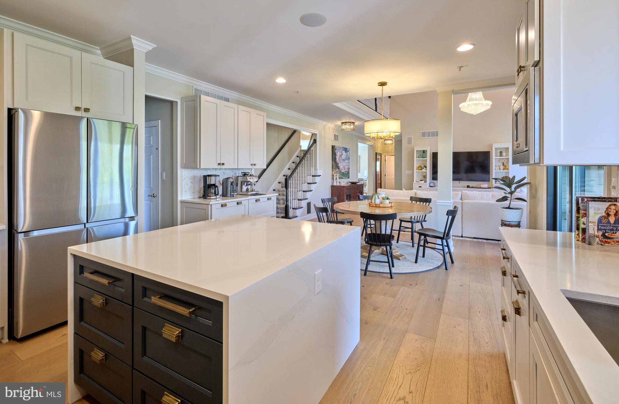 DEVONSHIRE ESTATES - Residential