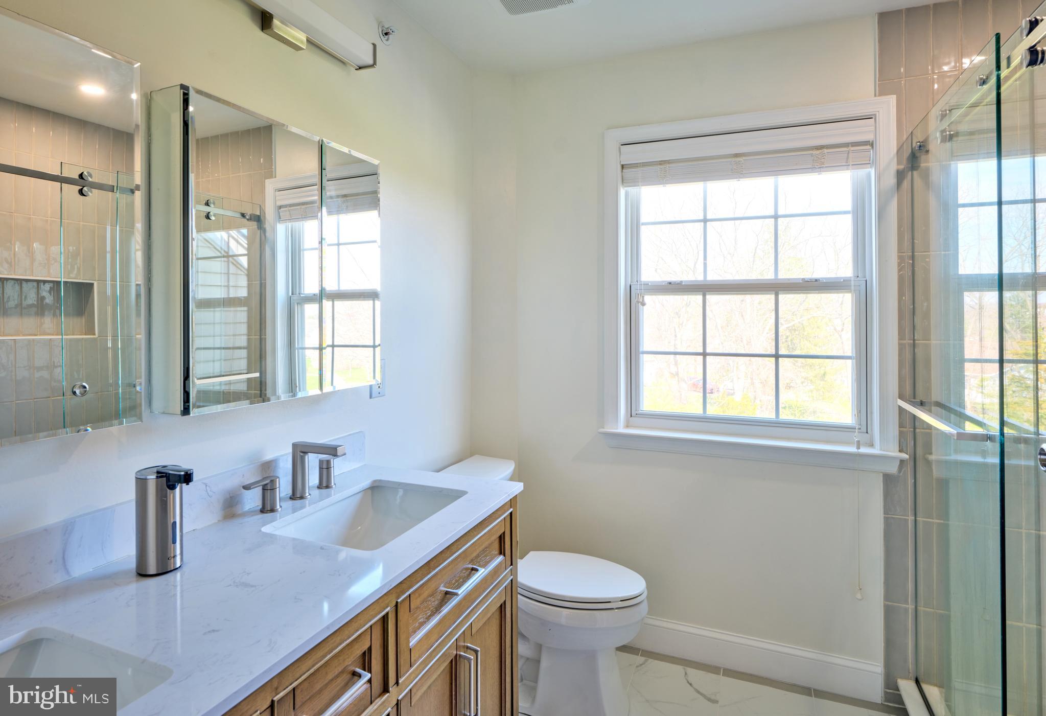 DEVONSHIRE ESTATES - Residential