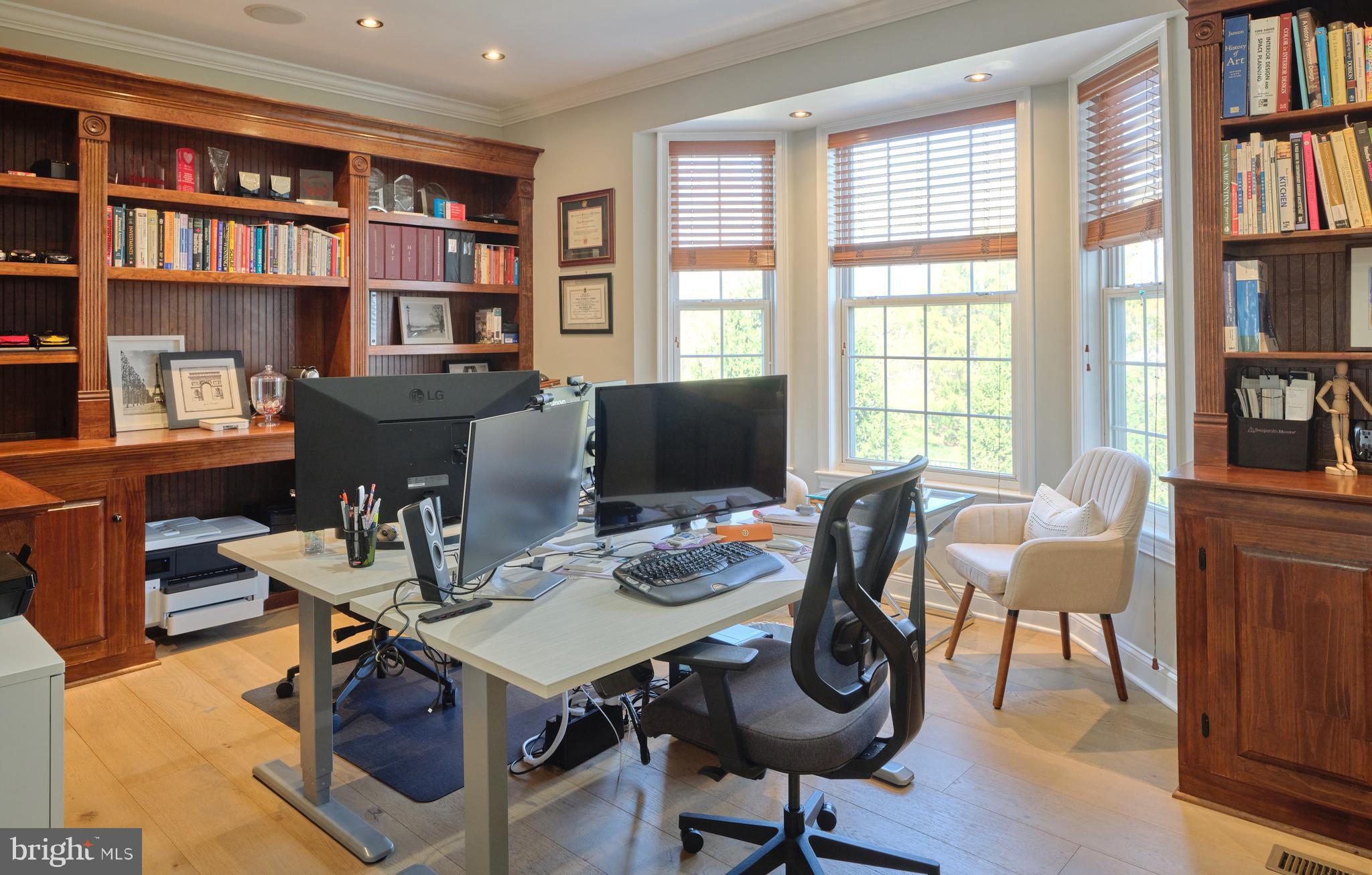 DEVONSHIRE ESTATES - Residential