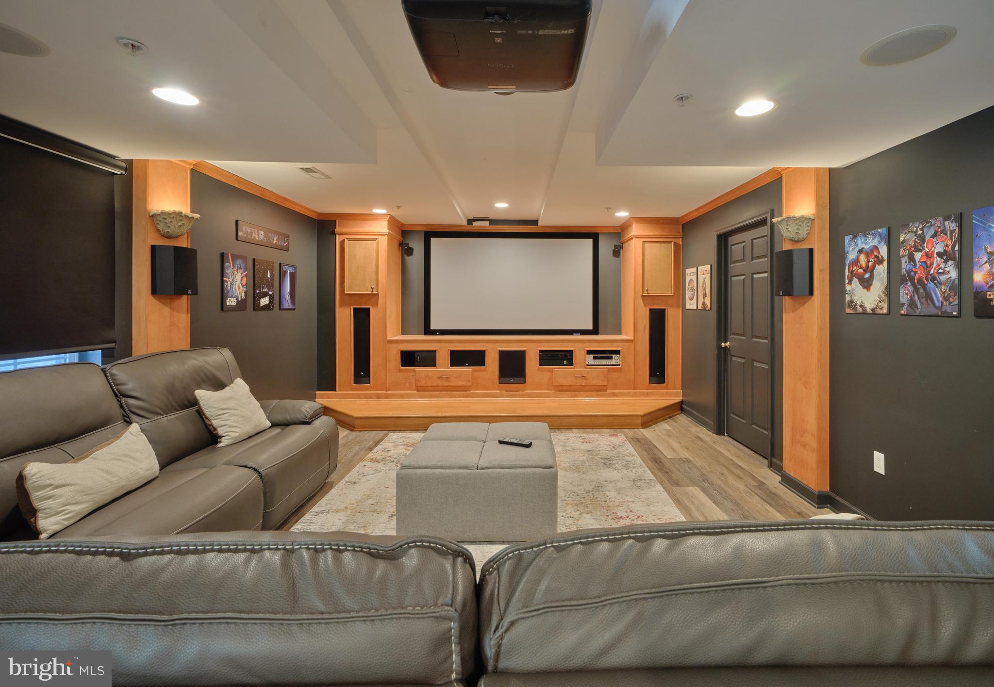 DEVONSHIRE ESTATES - Residential