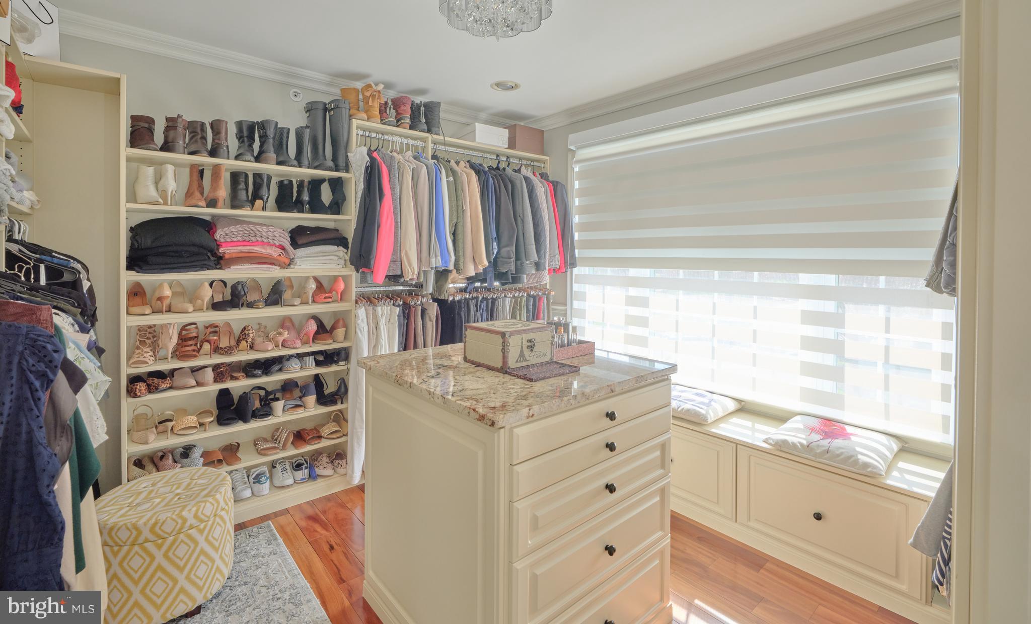 DEVONSHIRE ESTATES - Residential