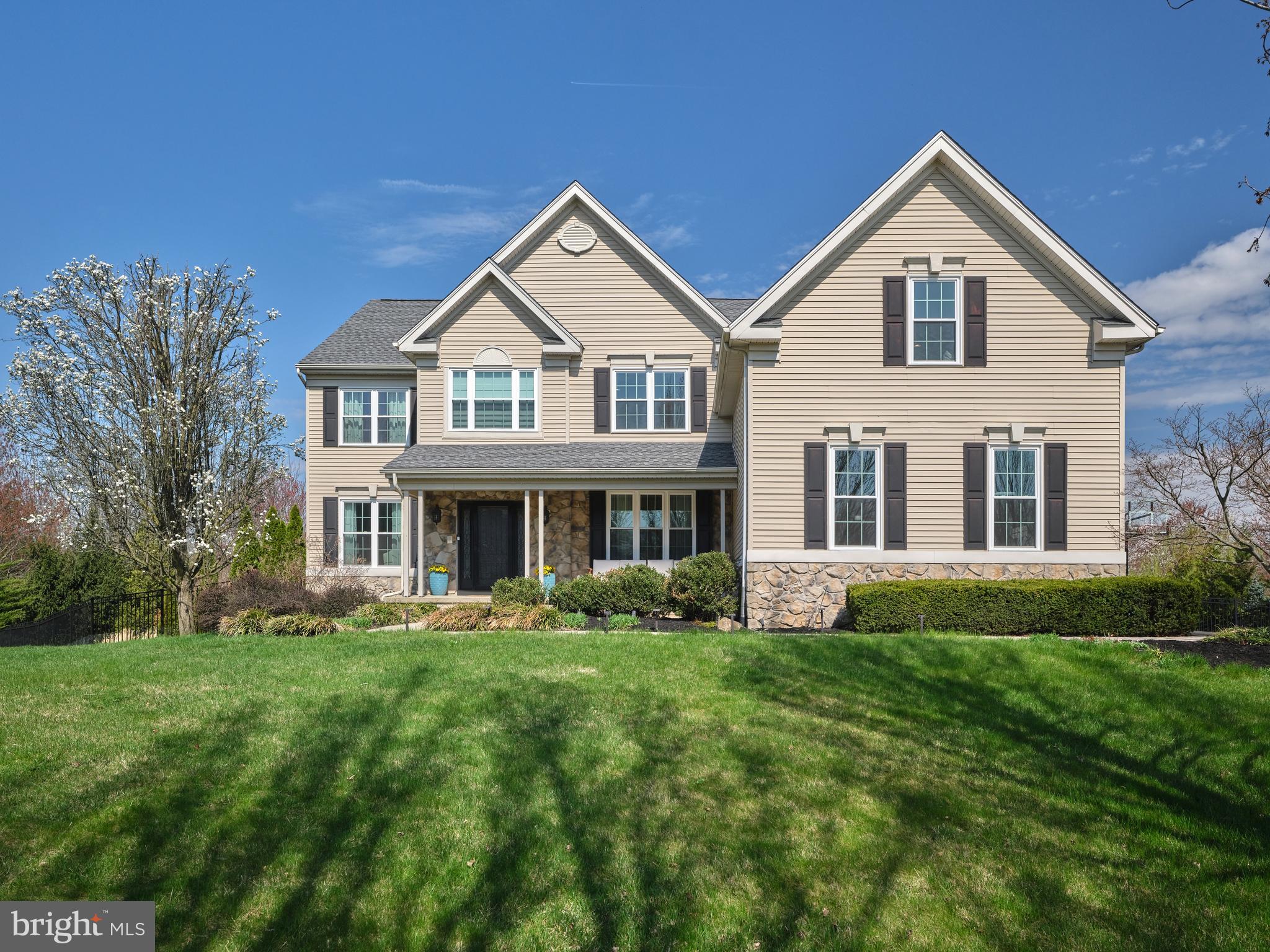 DEVONSHIRE ESTATES - Residential