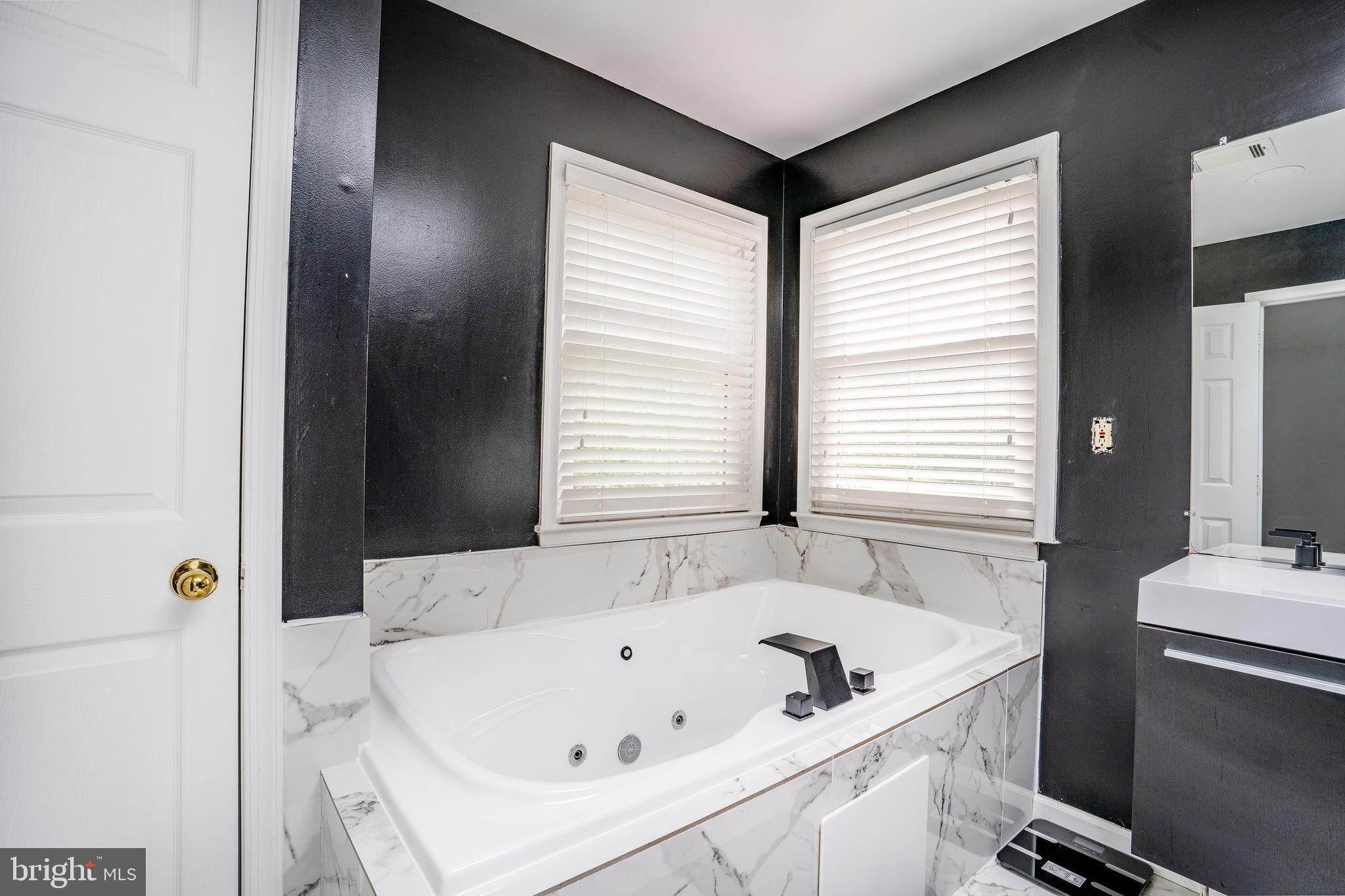 CLAGGETT LANDING - Residential Lease