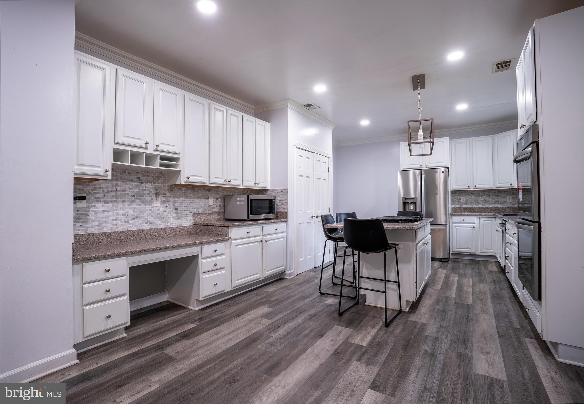 CLAGGETT LANDING - Residential Lease