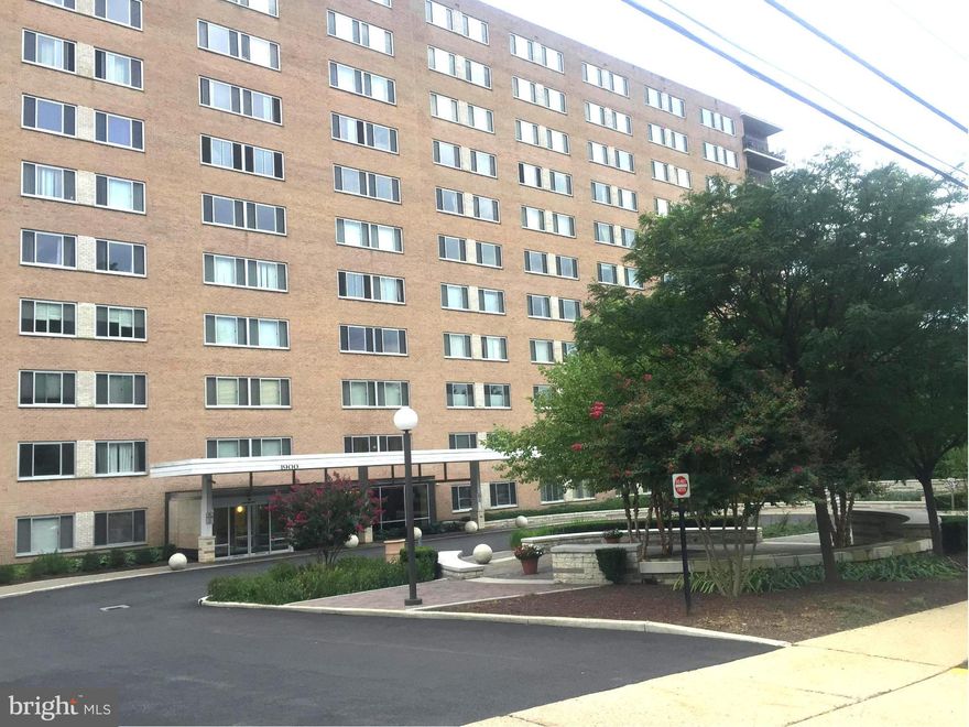 Great Buy! Spacious 2 bedroom/2 Bath corner unit with balcony located in downtown Silver Spring. Walking distance to train, restaurants, and entertainment. ALL UTILITIES AND 2 PARKING SPACES are included in condo fee.