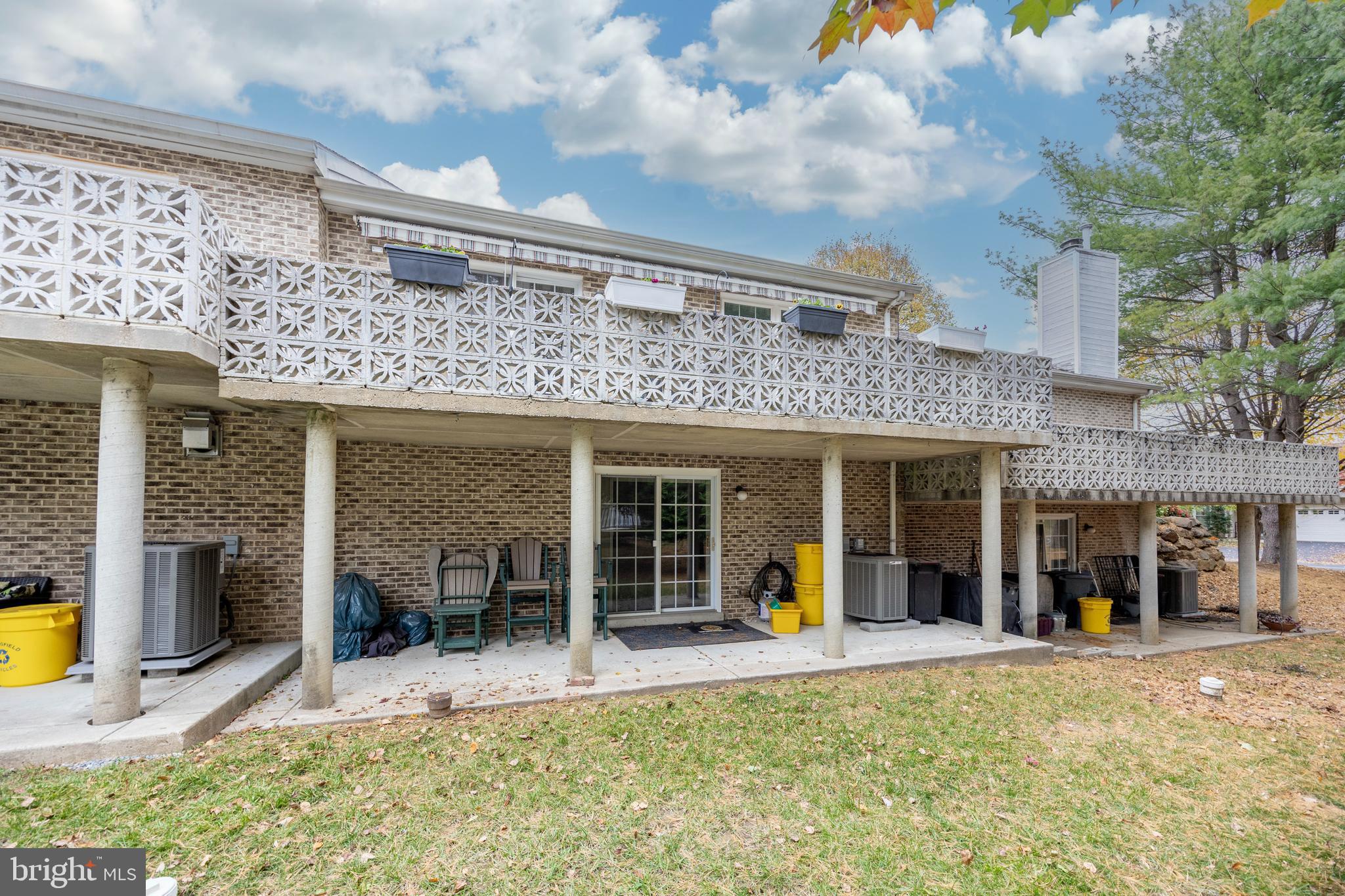 GOLFVIEW - Residential