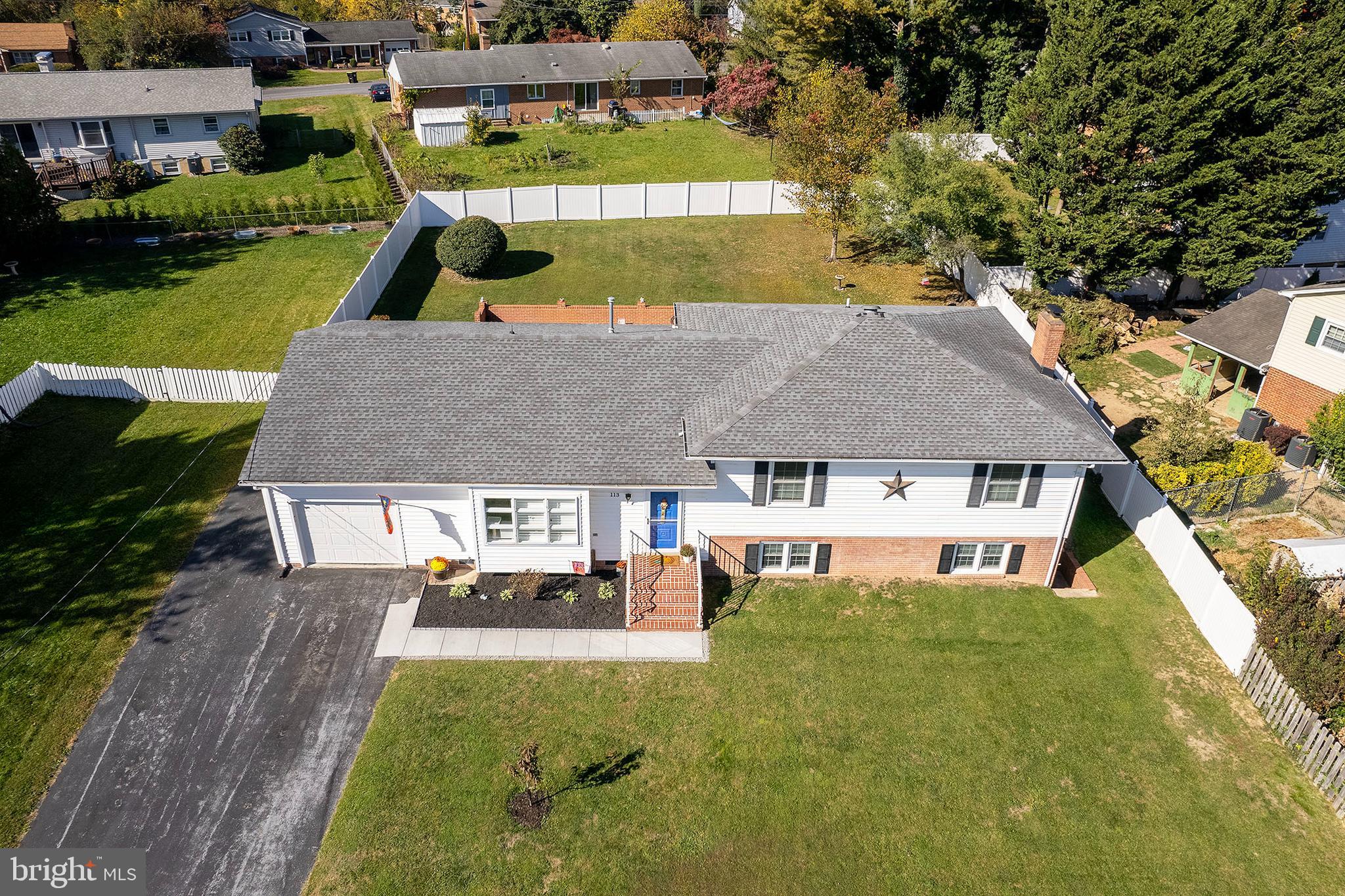 A MELVIN LEWIS - Residential