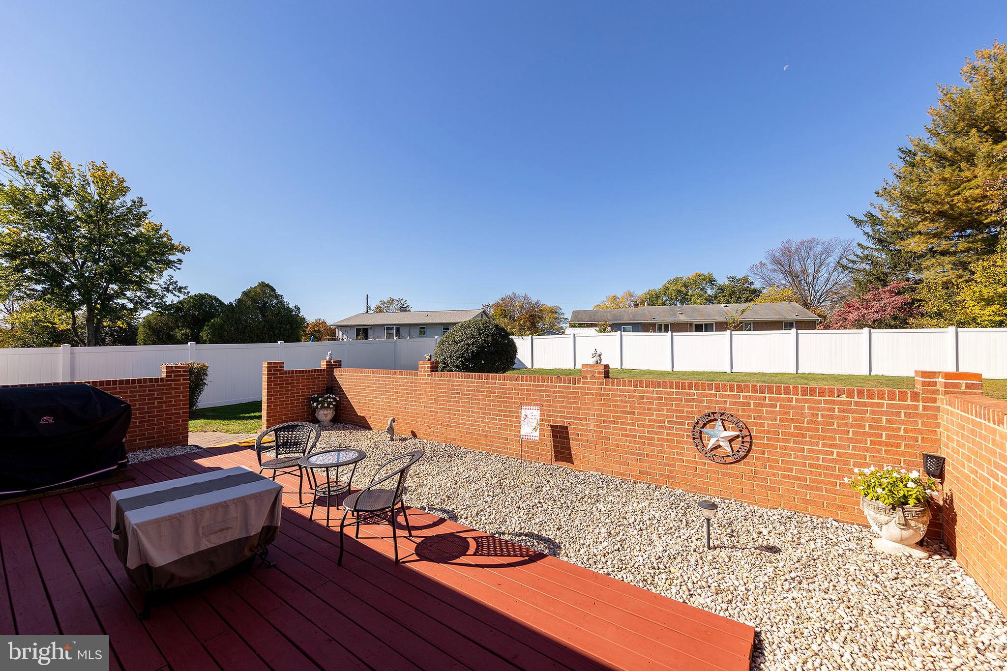 A MELVIN LEWIS - Residential