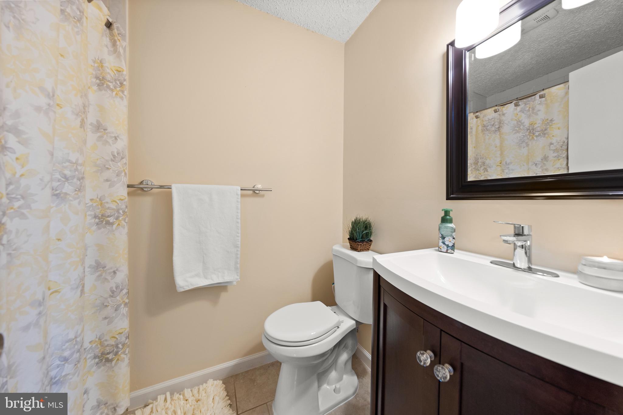 A MELVIN LEWIS - Residential