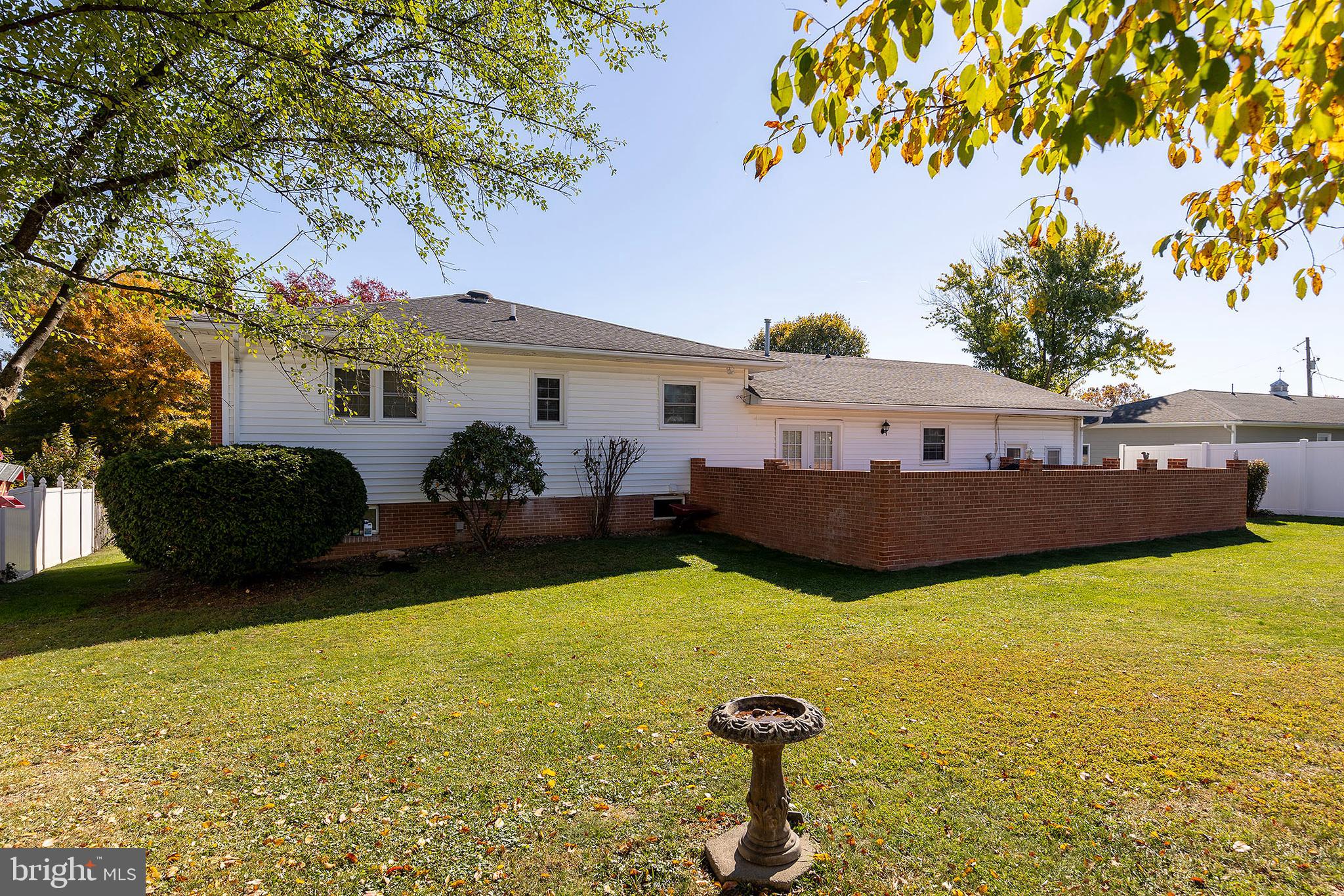 A MELVIN LEWIS - Residential