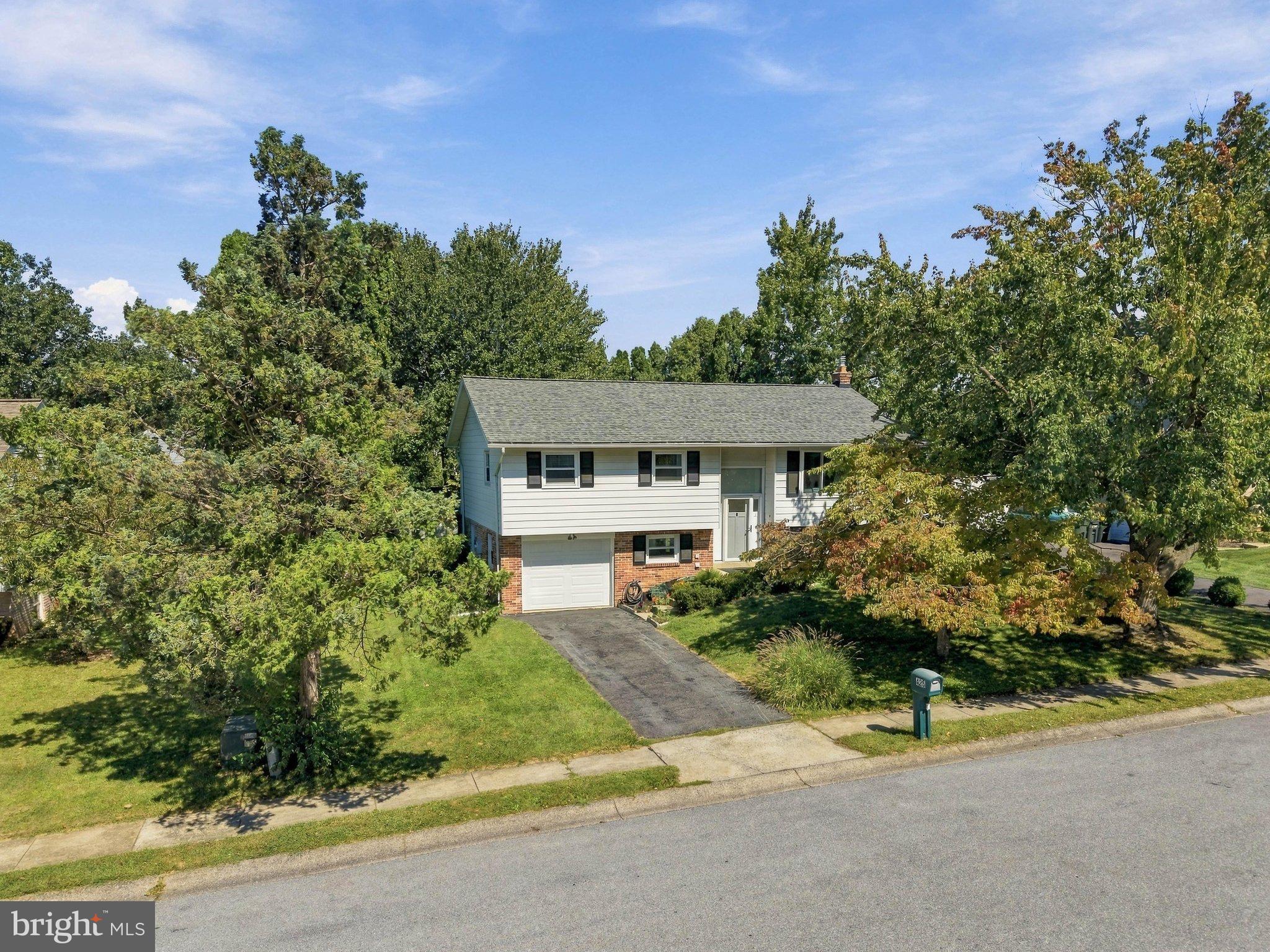 425 NOTTINGHAM AVENUE