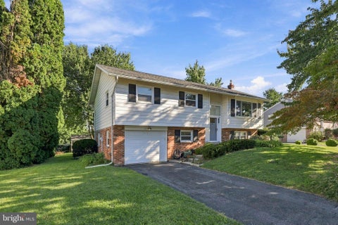 Photo of 425 Nottingham Avenue, LANCASTER, PA 17601 (MLS # PALA2095632)