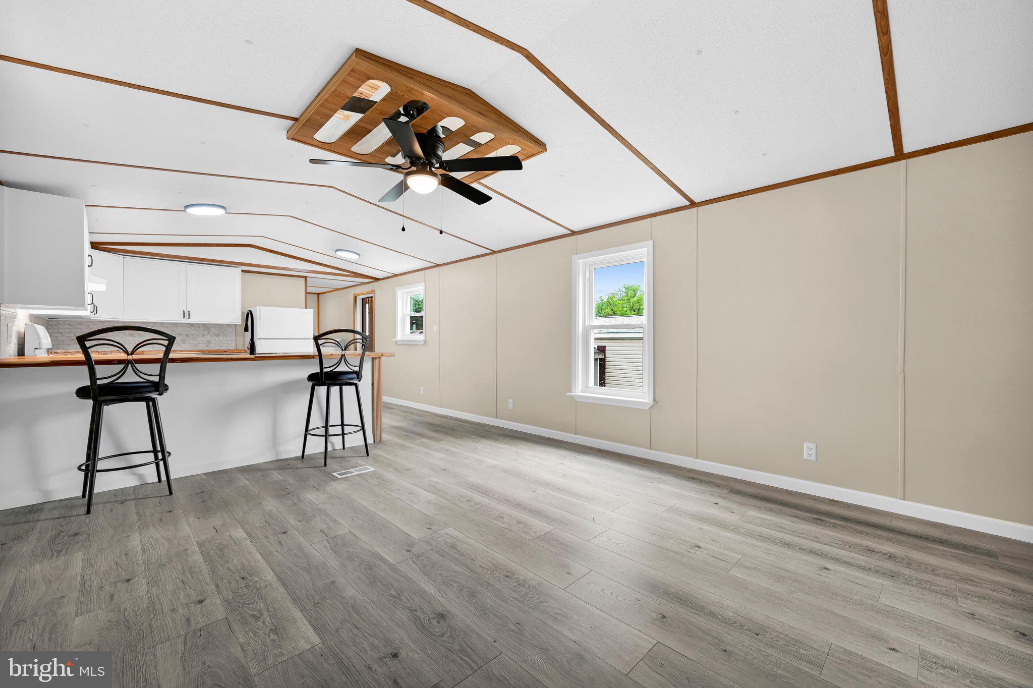 7 SPRUCE DRIVE