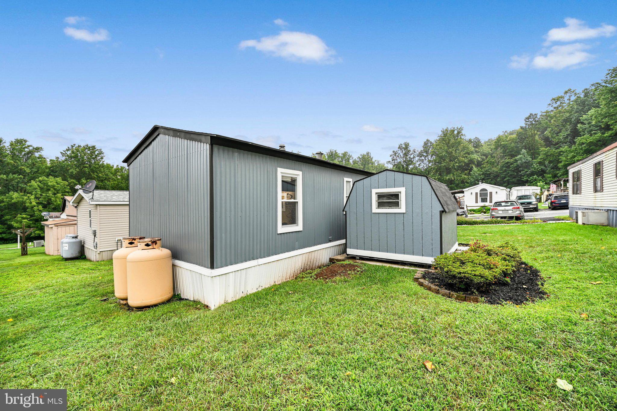 7 SPRUCE DRIVE