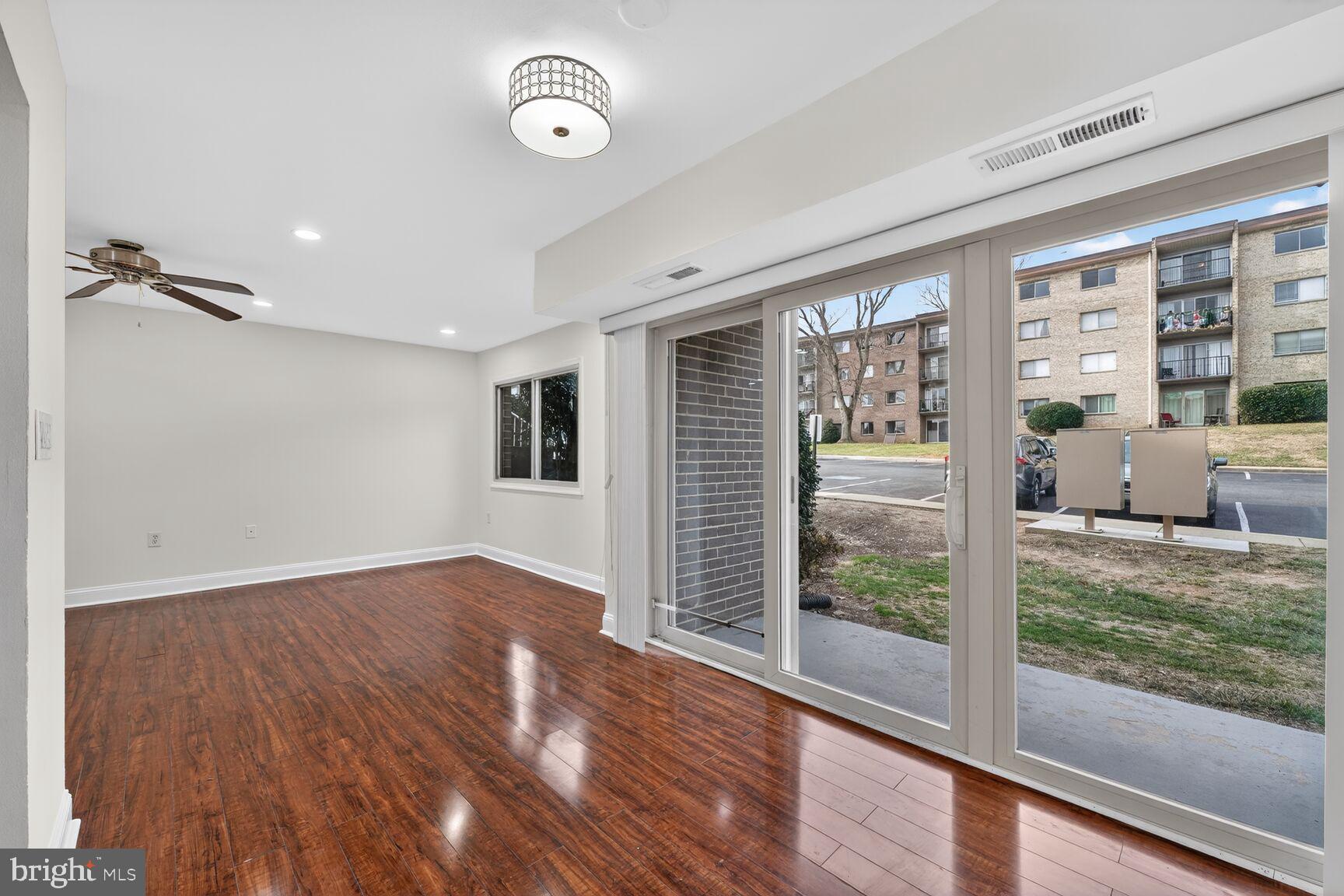 OCCOQUAN RIDGE - Residential