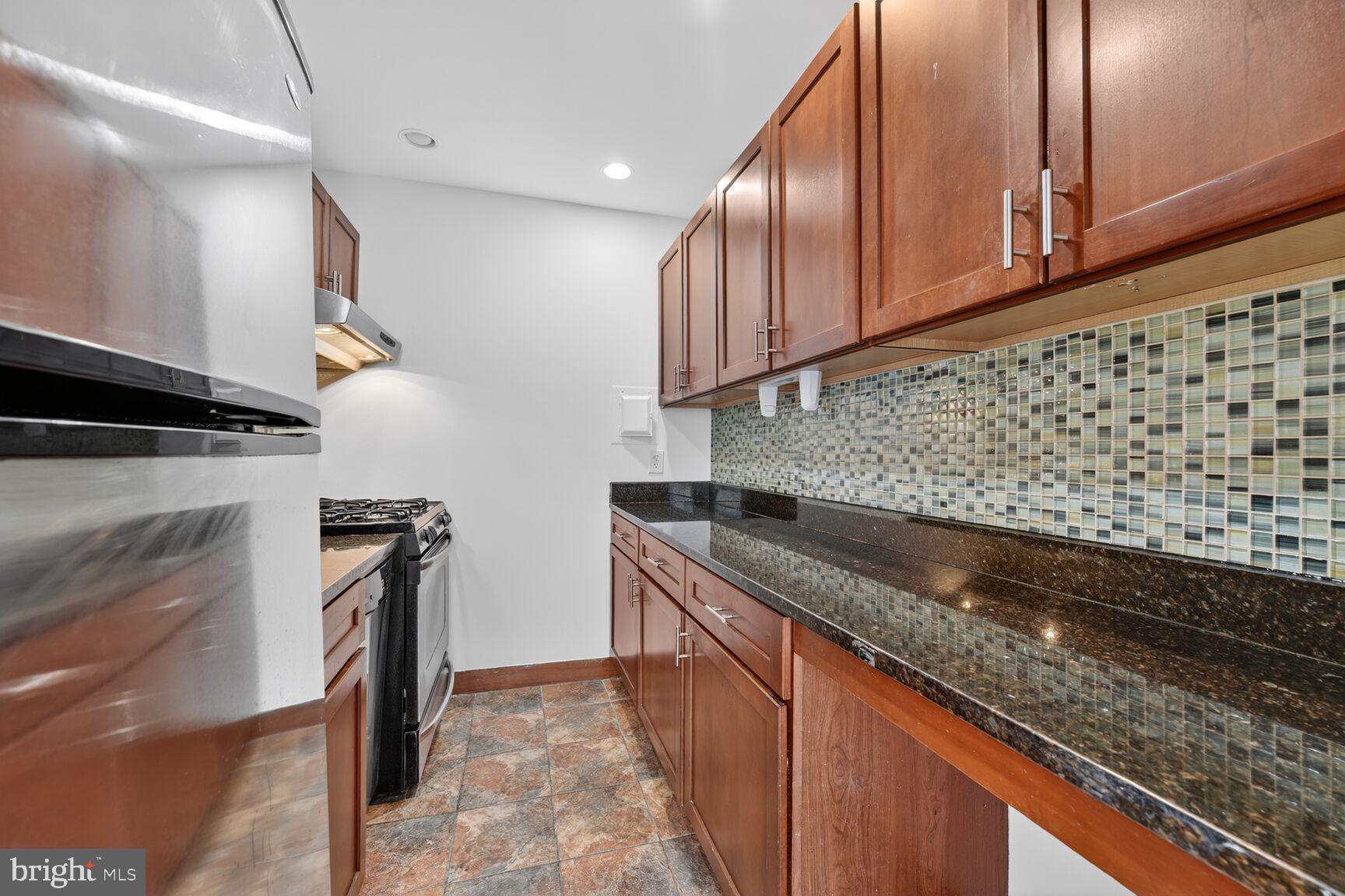 OCCOQUAN RIDGE - Residential