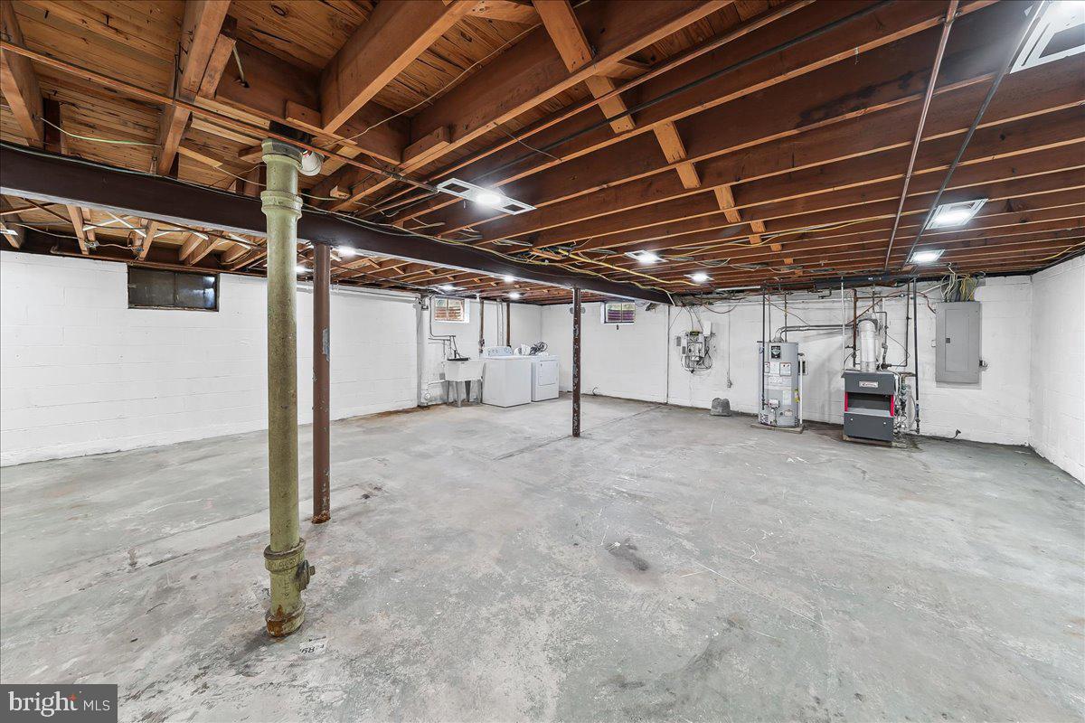 SCOTS GLEN - Residential