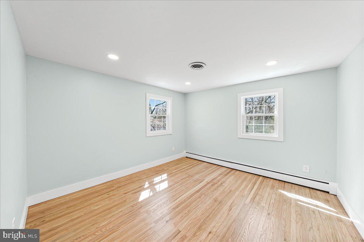 SCOTS GLEN - Residential