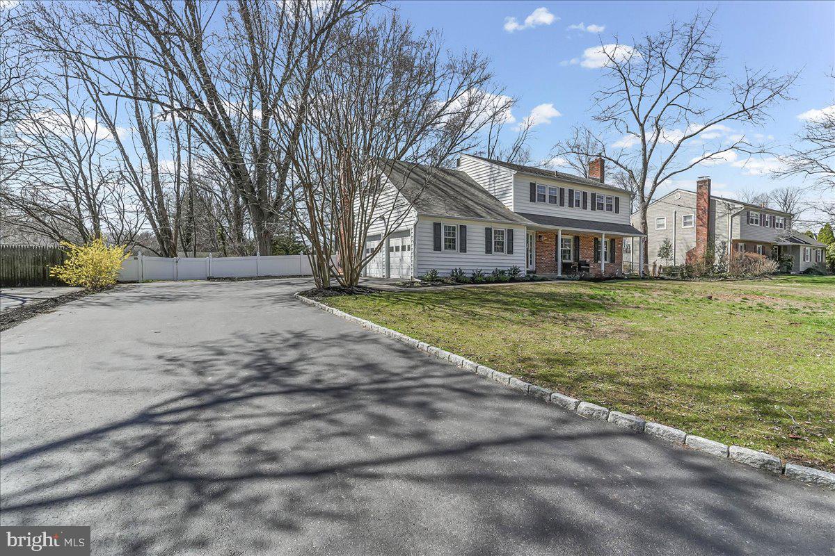 SCOTS GLEN - Residential