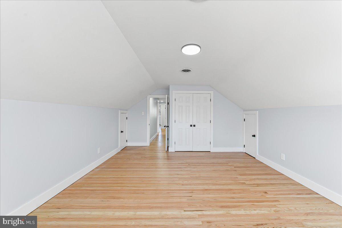 SCOTS GLEN - Residential