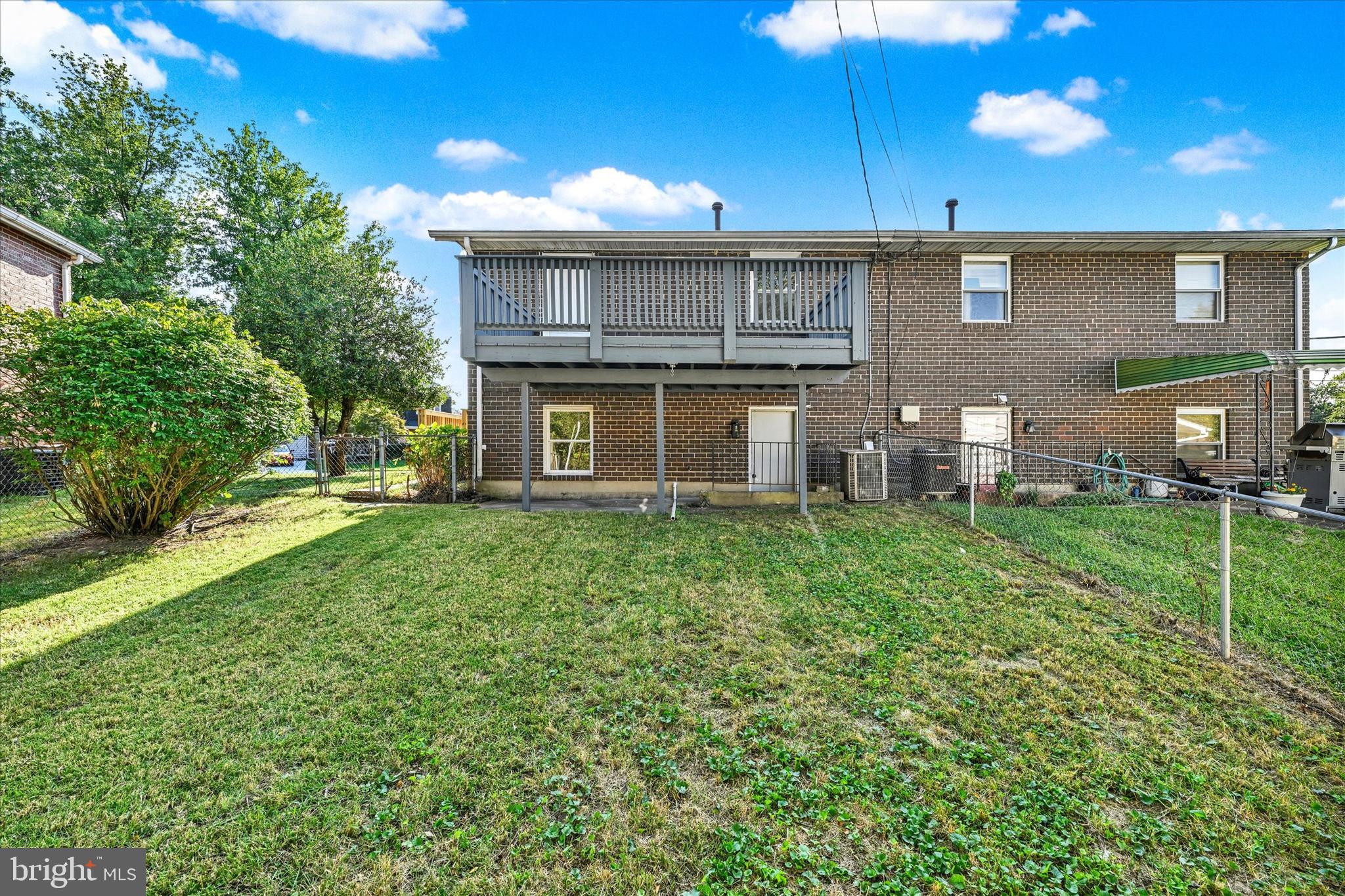 RIVIERA BEACH - Residential