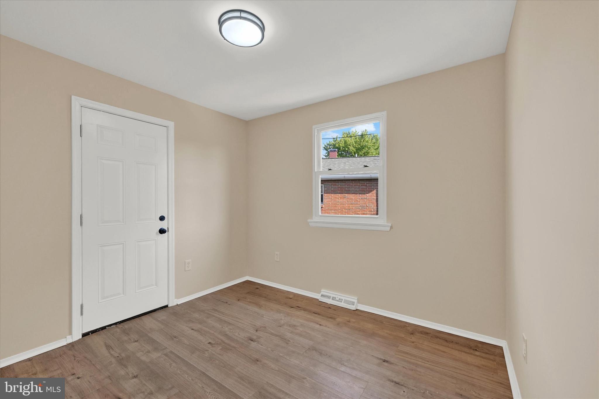 RIVIERA BEACH - Residential