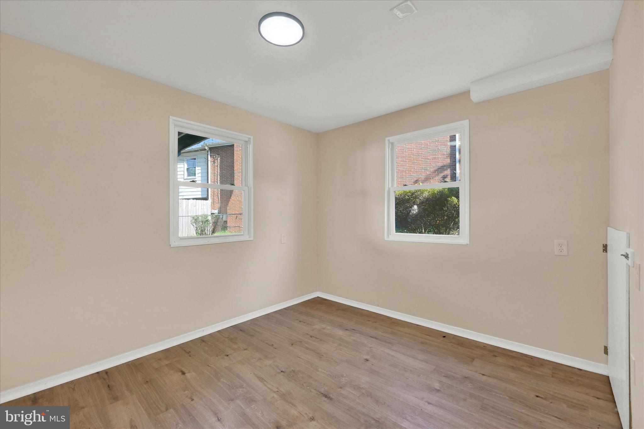 RIVIERA BEACH - Residential