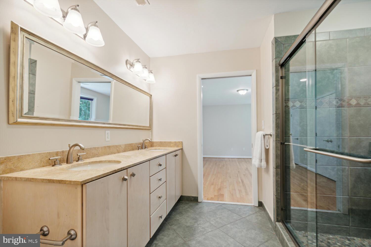 PARKCREST - Residential