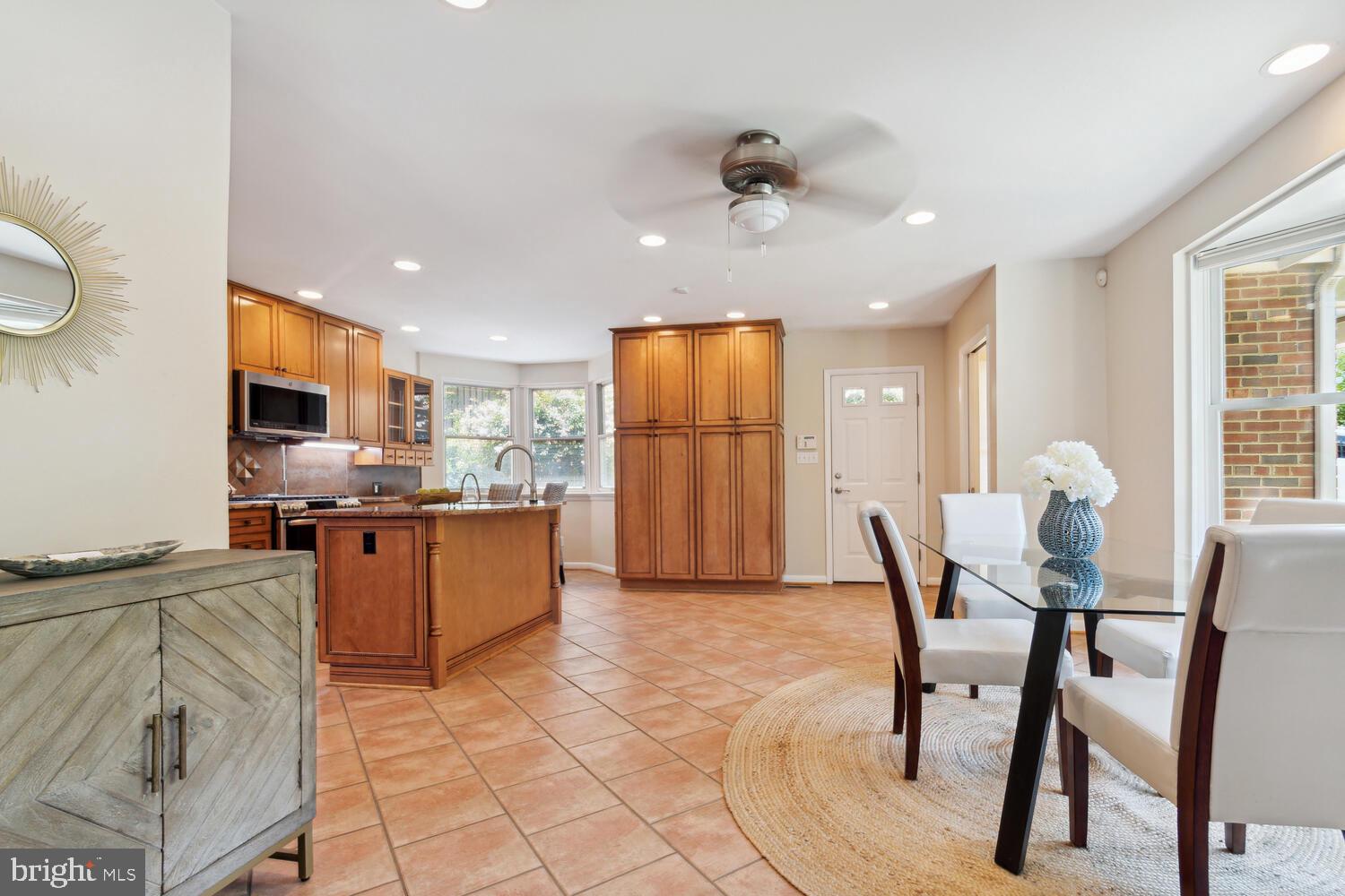 PARKCREST - Residential